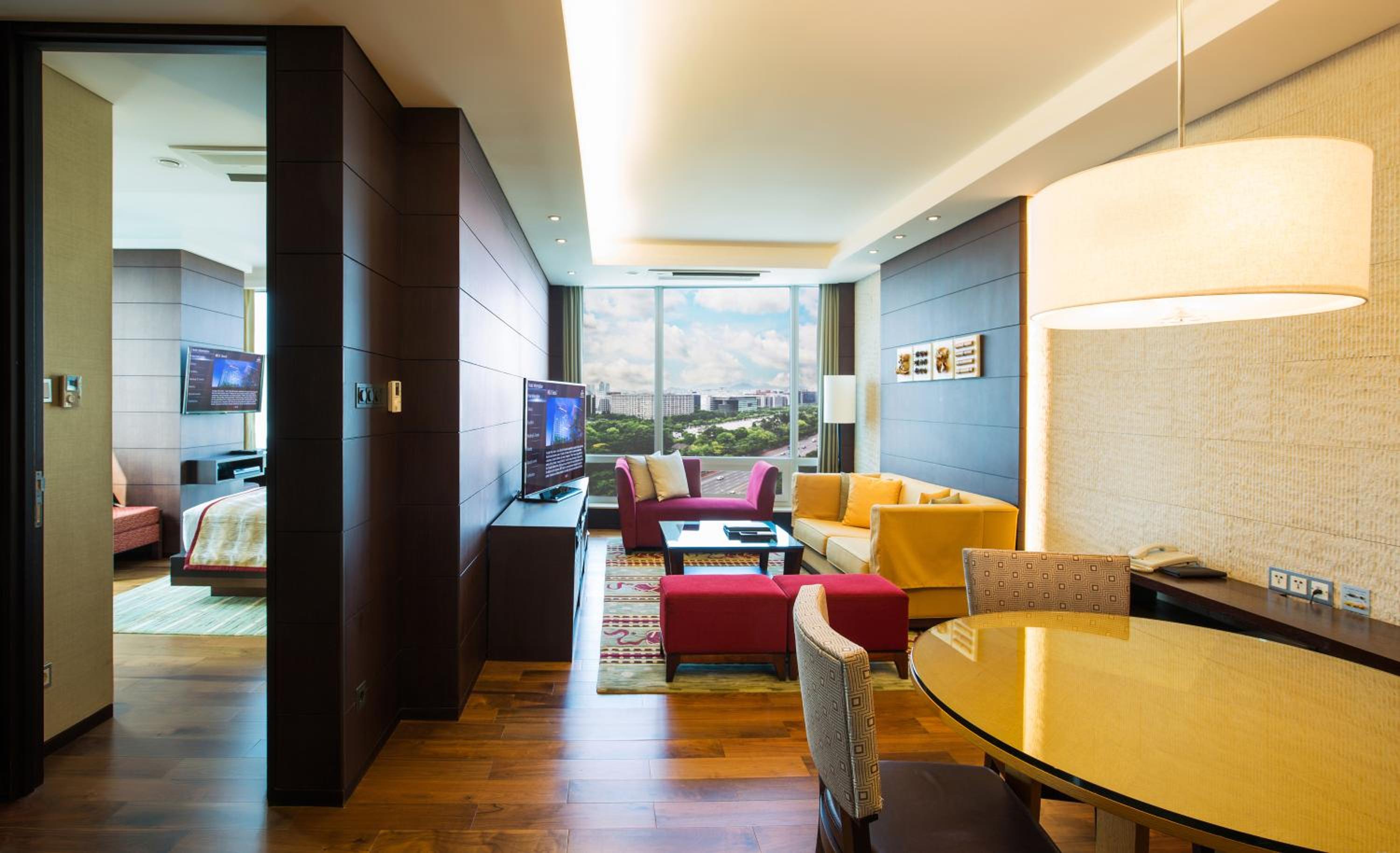 Penthouse Suite - Photo 1