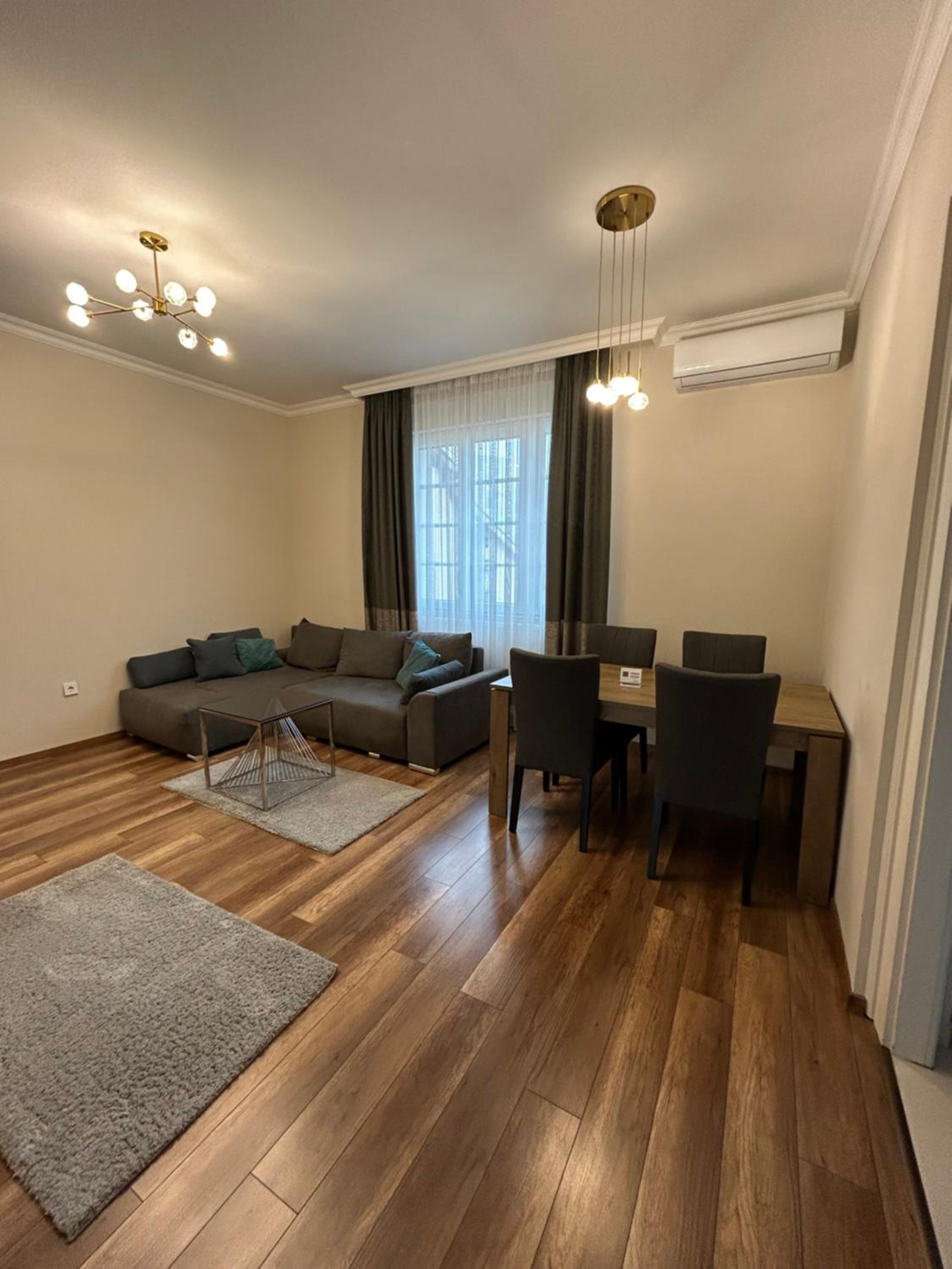 One-Bedroom Apartment photo 3