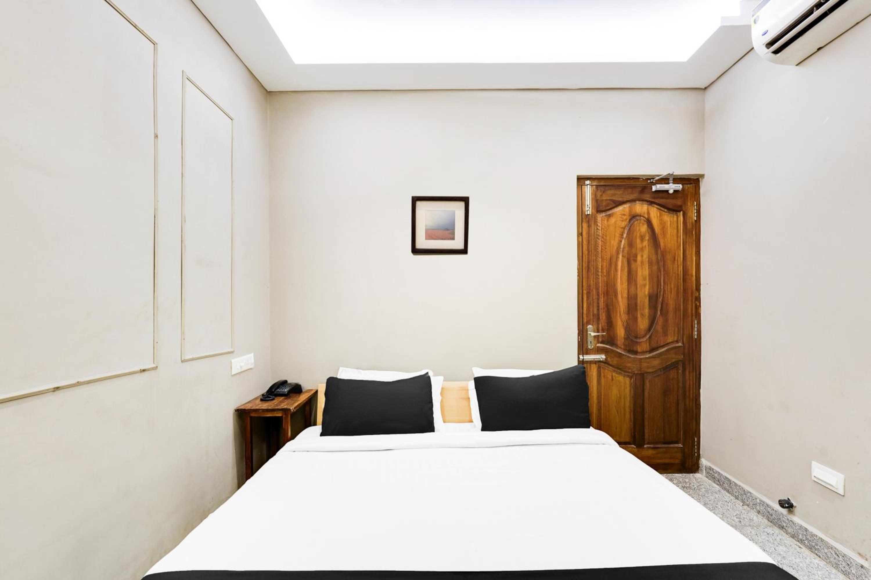 Classic Triple Room photo 2