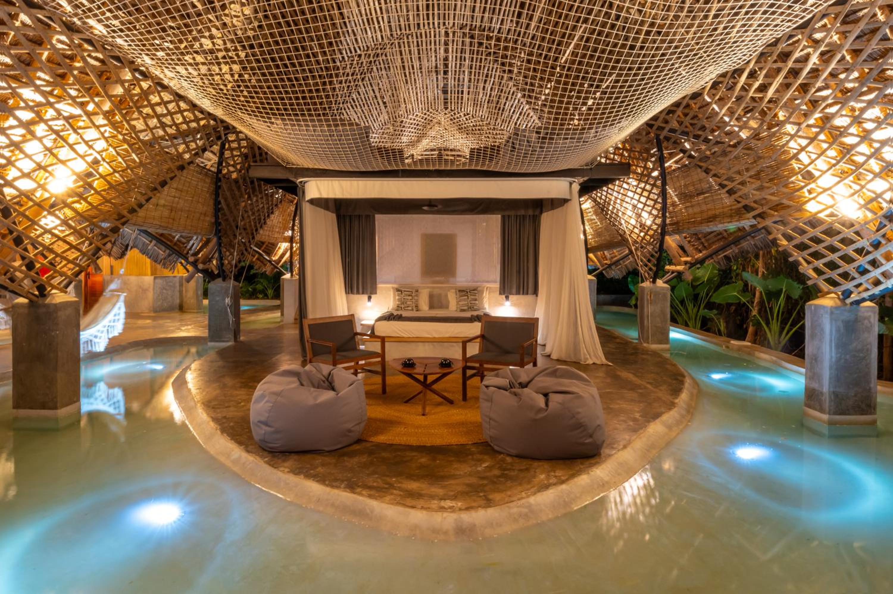 Superior Villa photo 1