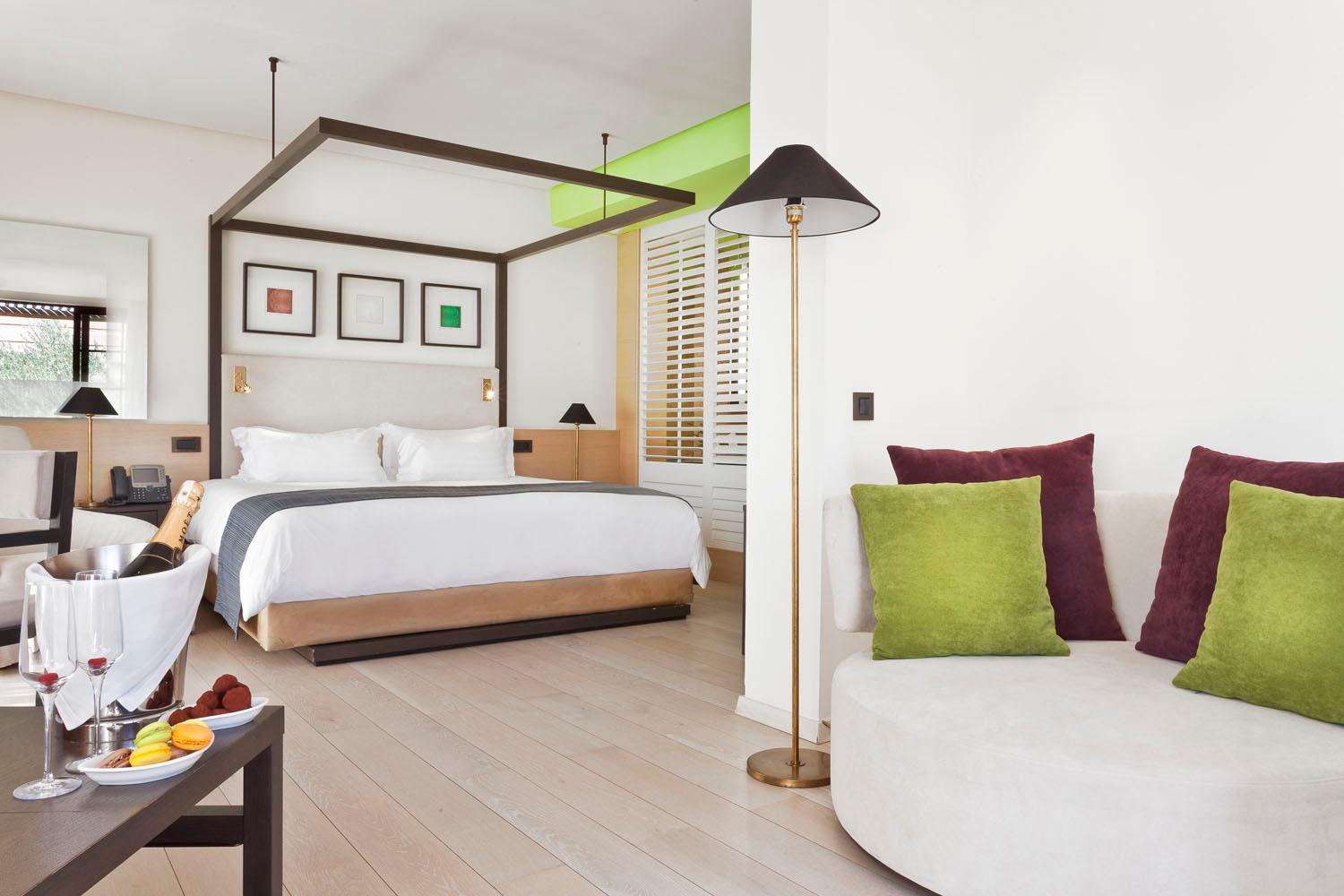 Spacious Room With Terrace photo 1