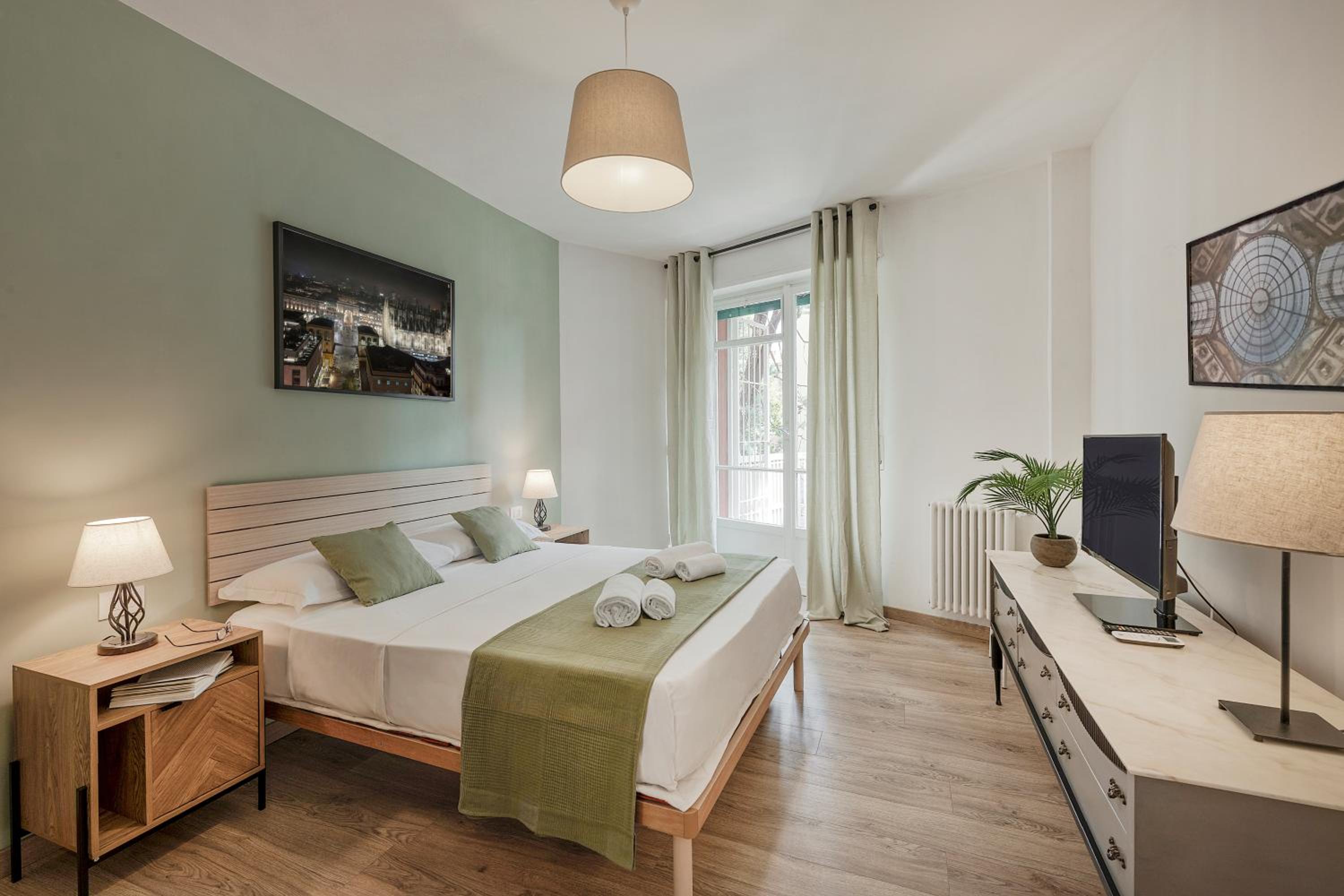 One-Bedroom Apartment