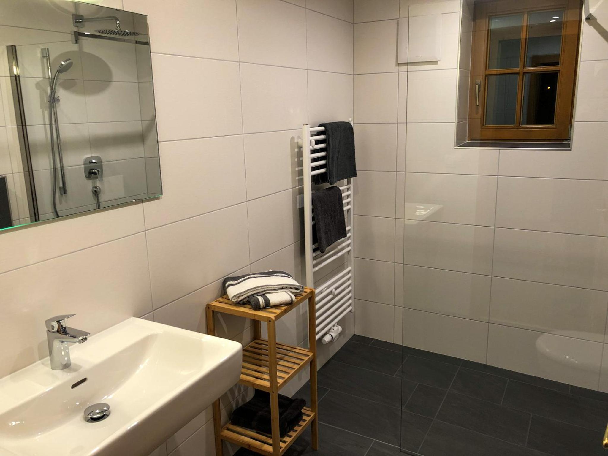 Large Double Room photo 1