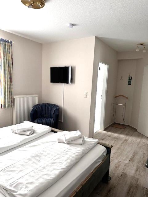 Standard Double Room photo 3