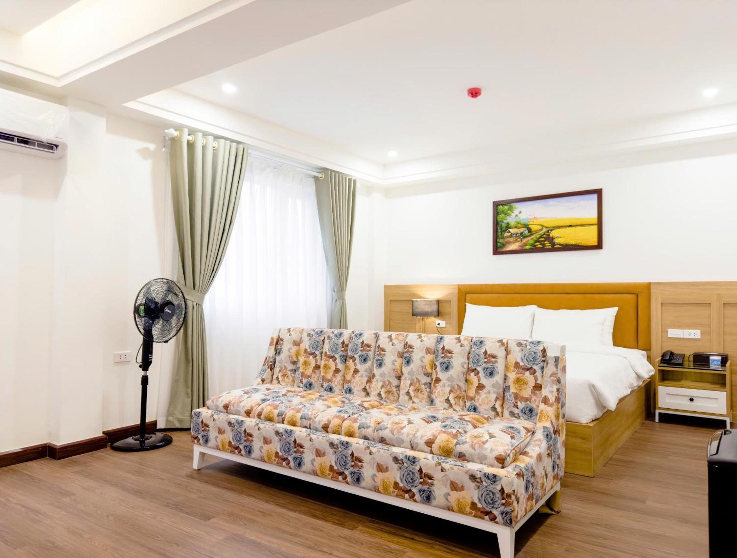 Executive Suite photo 3