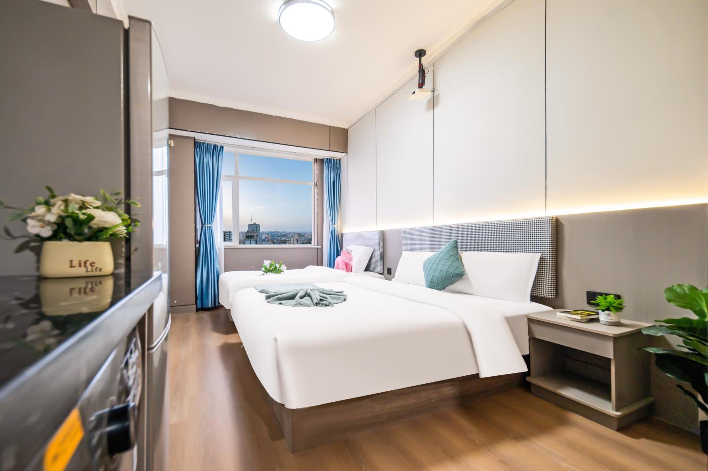 Double or Twin Room with Shower