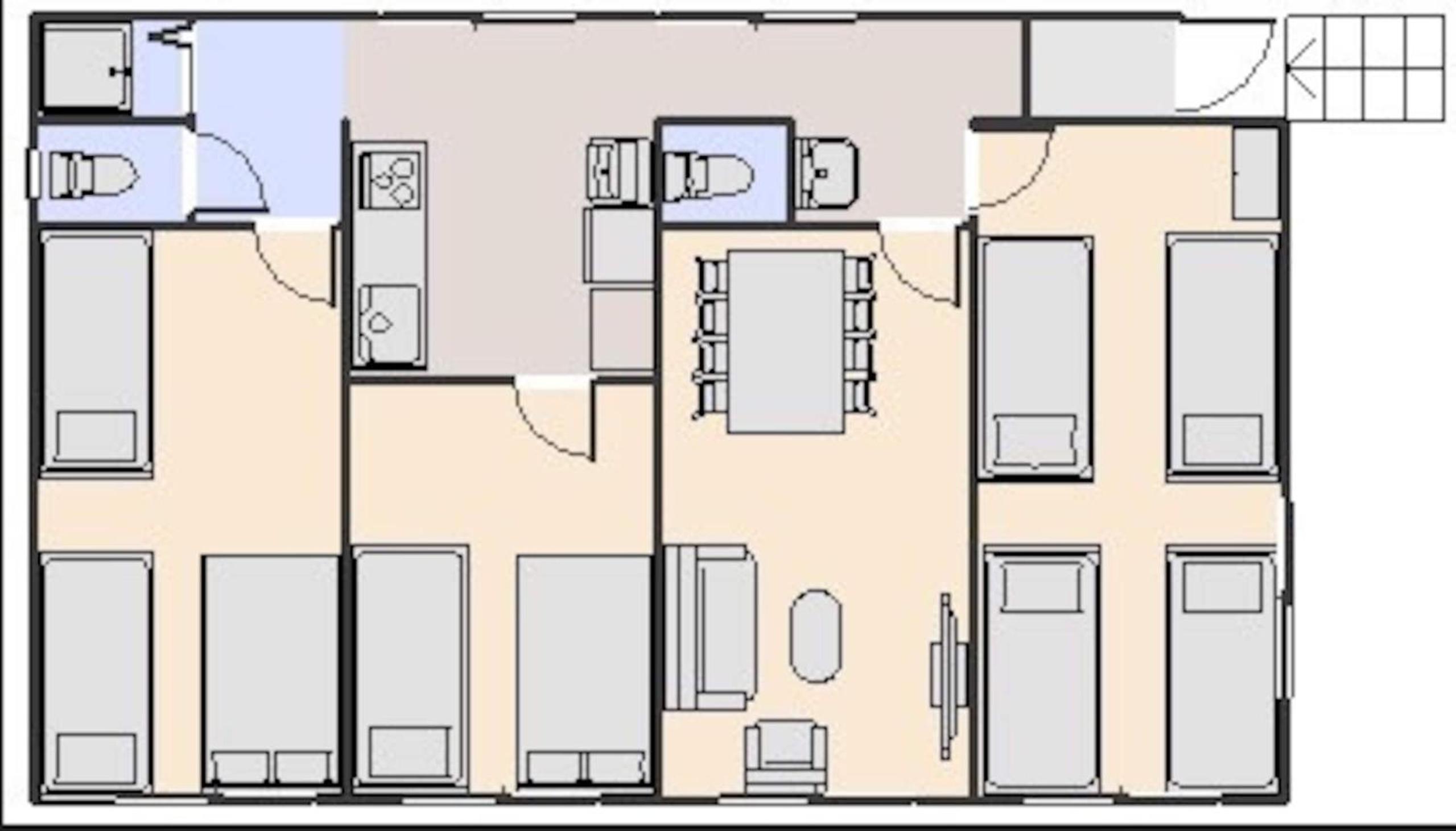 Three-Bedroom Apartment photo 3