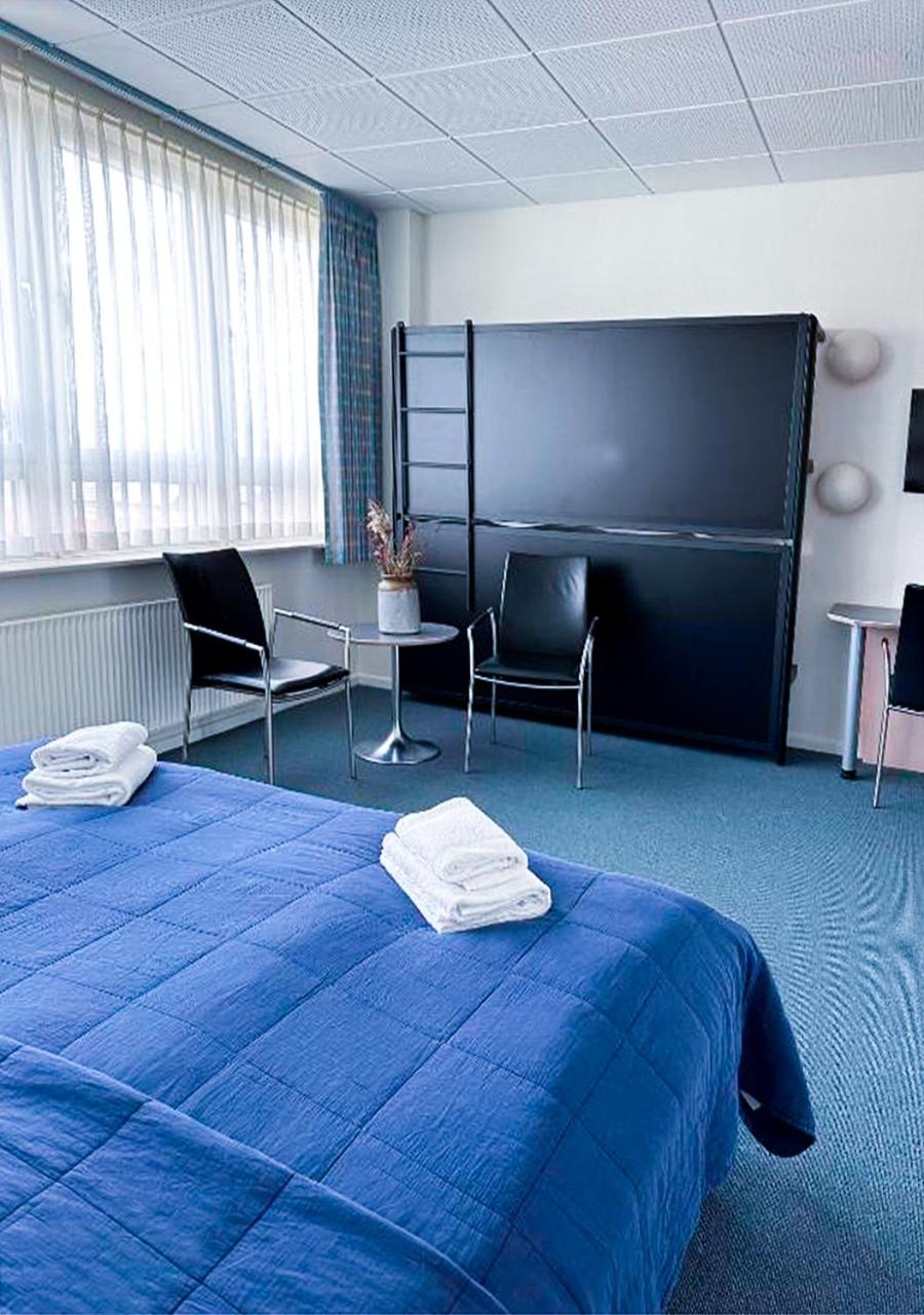 Standard Family Room (2 Adults + 2 Children) - Photo 10