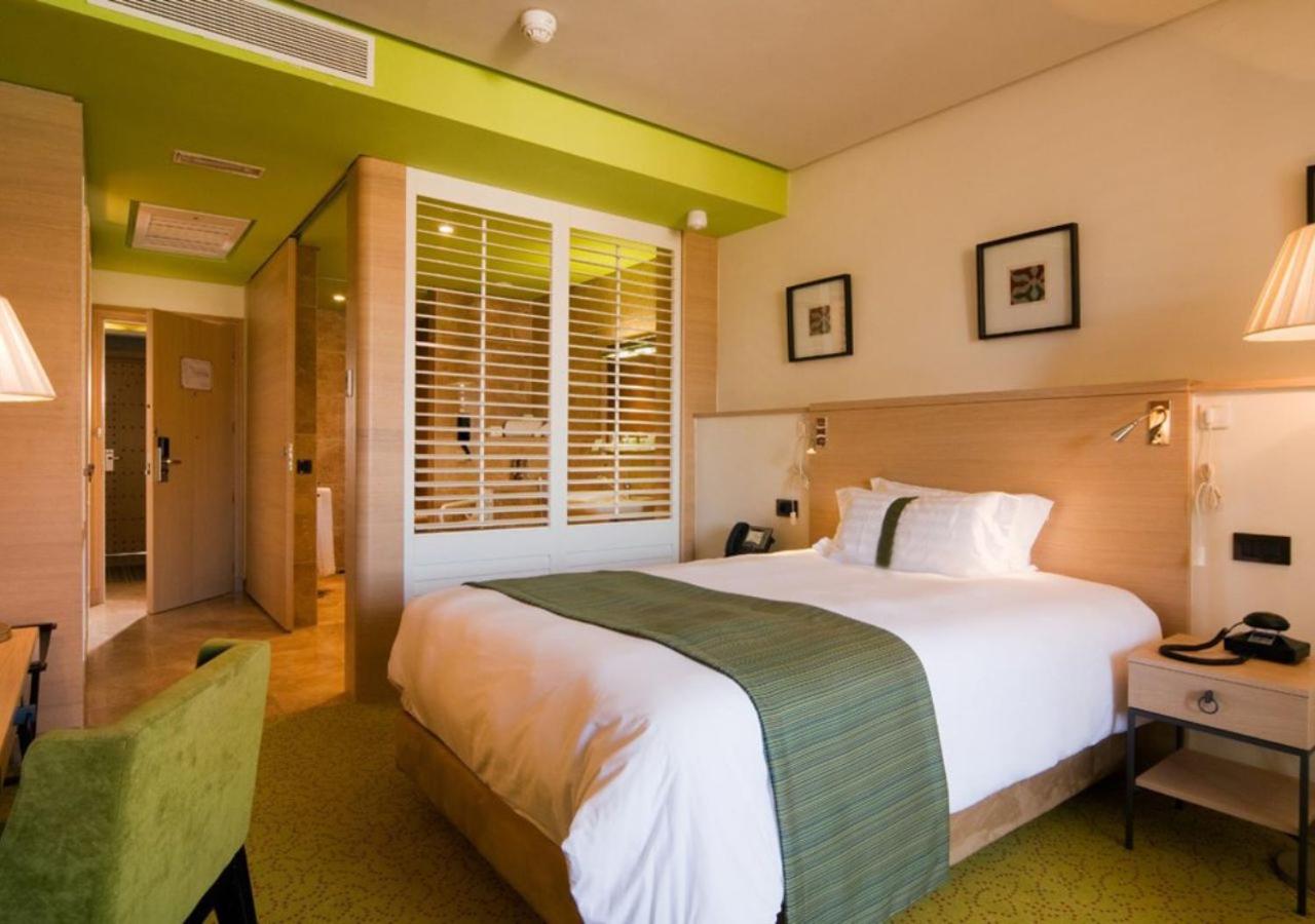 Deluxe Twin Room With Garden View photo 2