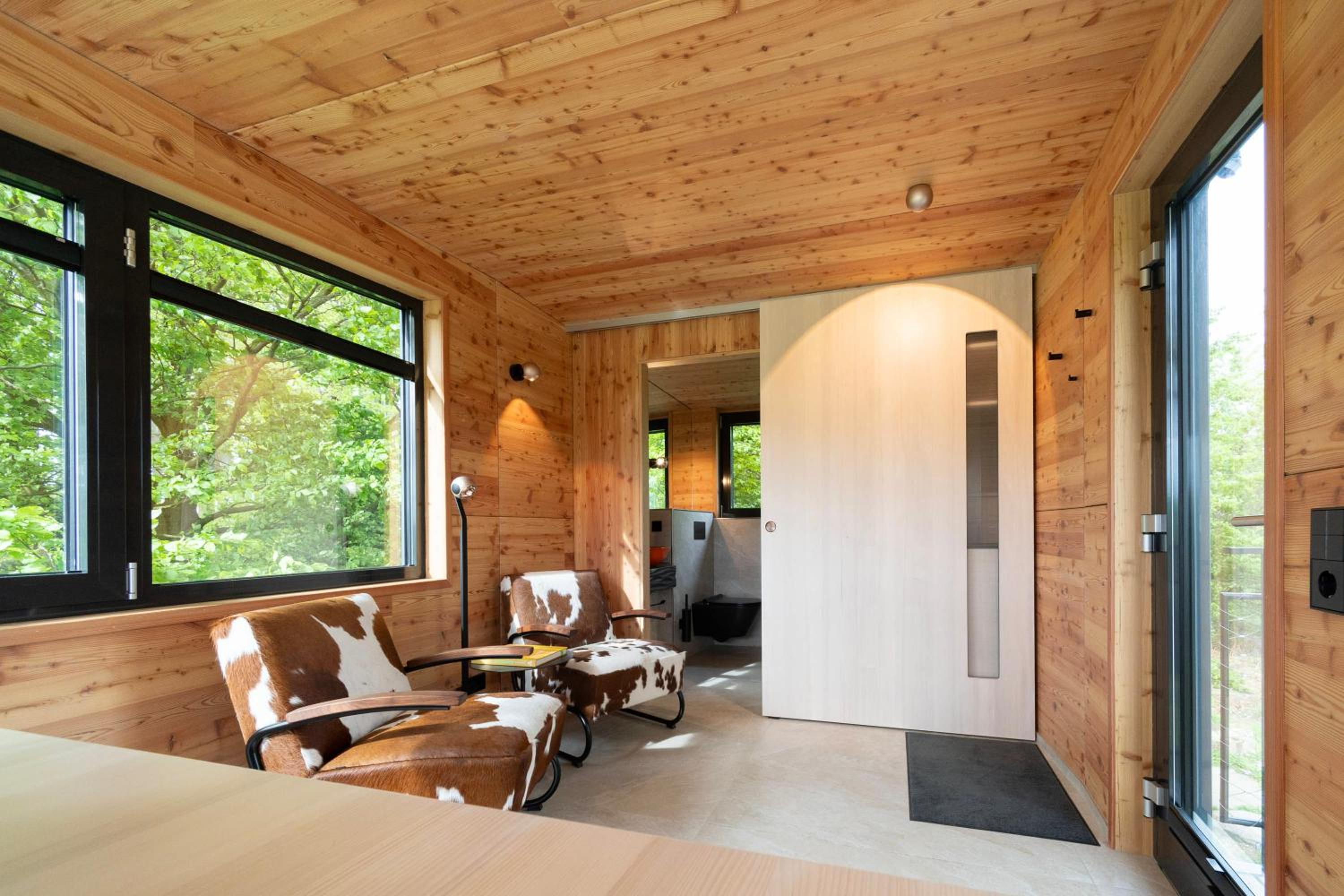 One-Bedroom House photo 3