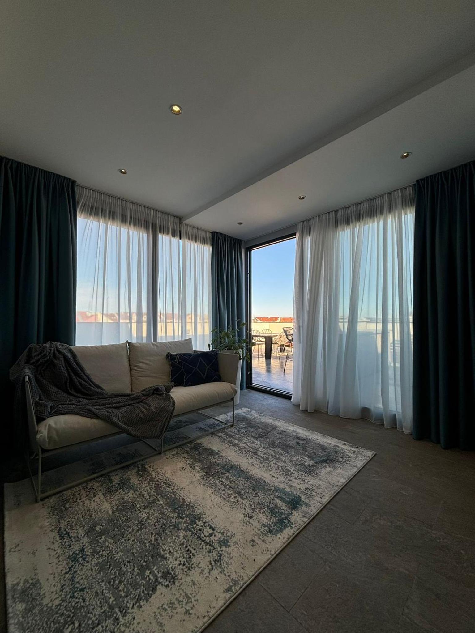Double Room with Terrace - Photo 8