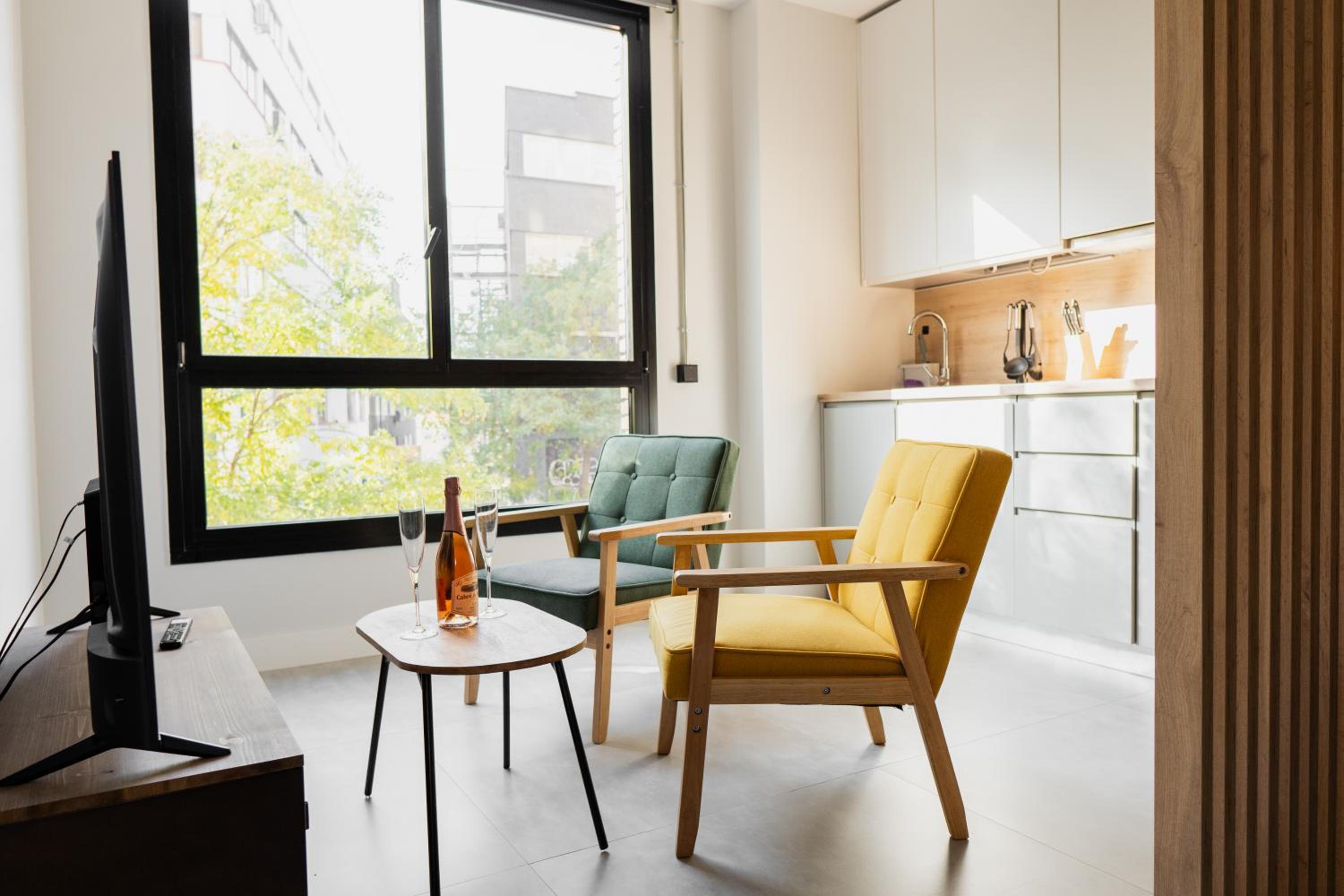 Maisonette photo 2