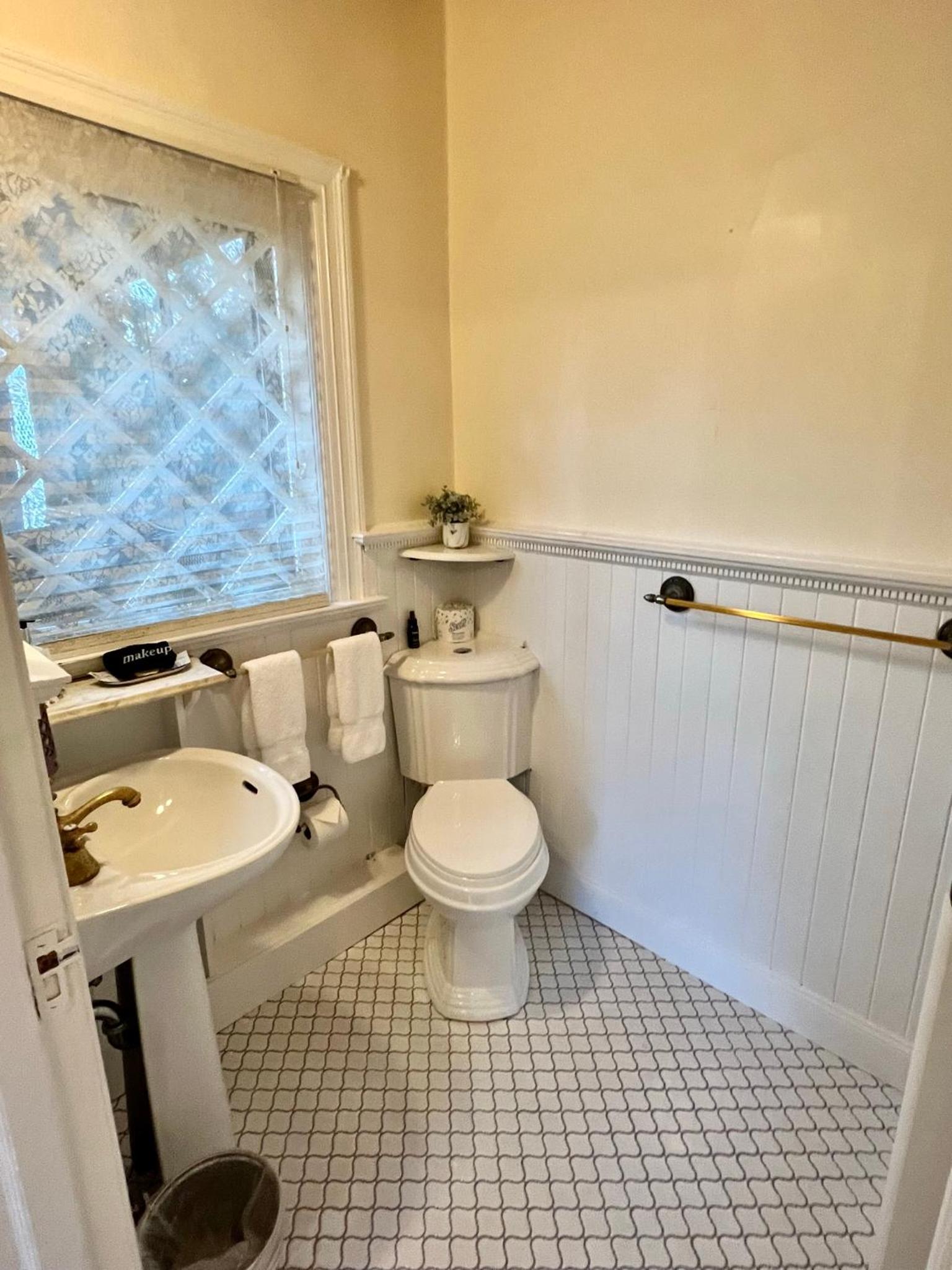 Suite with Garden View photo 2