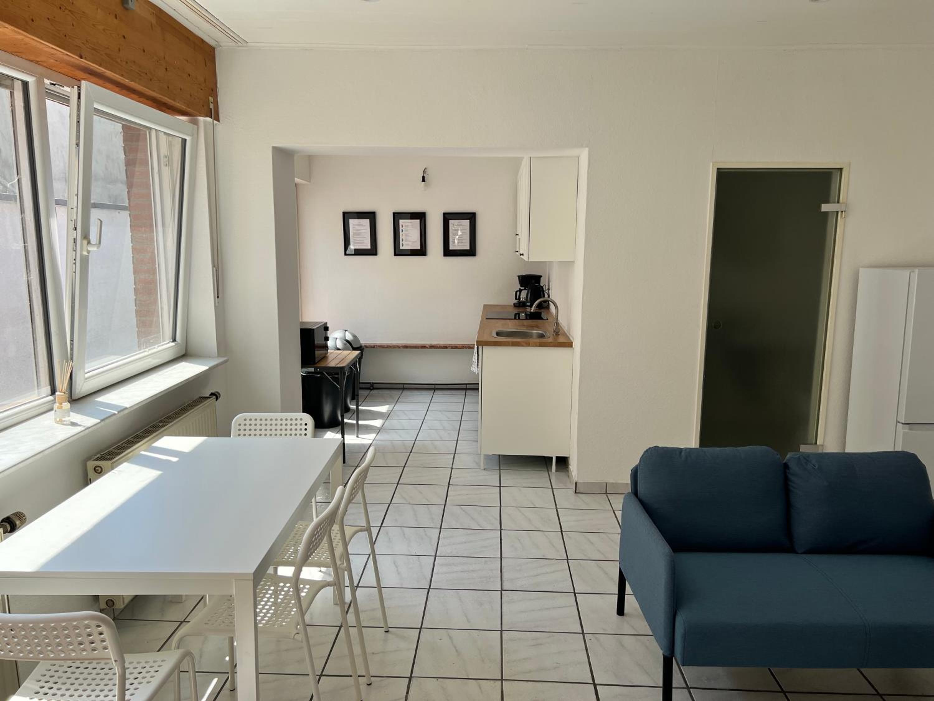 Two-Bedroom House photo 2