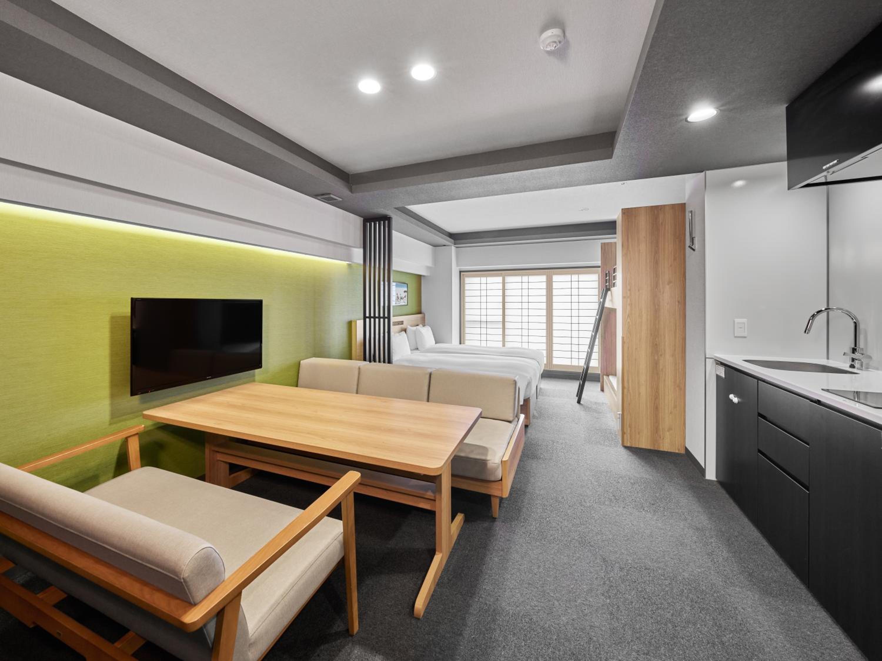 Family Apartment photo 1