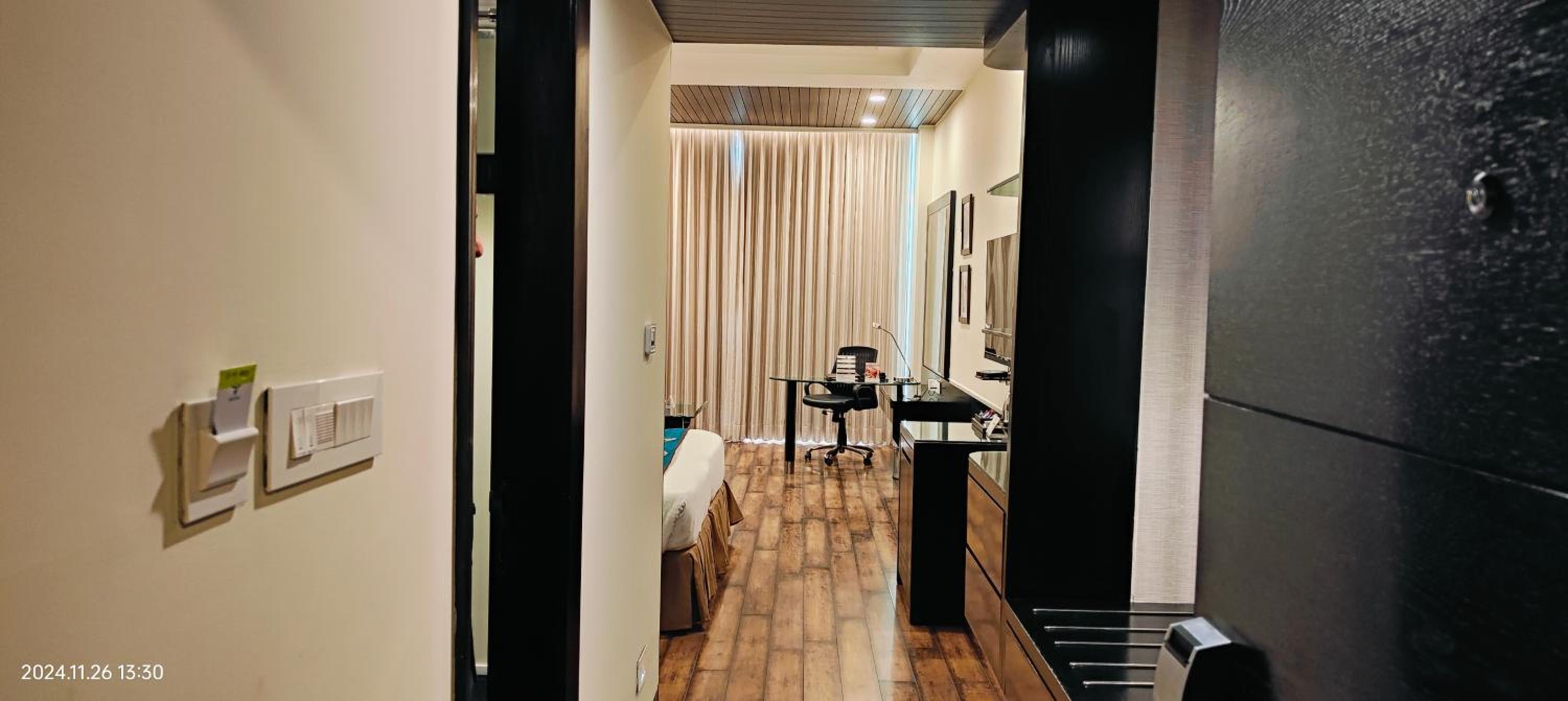 Executive Room - Photo 3