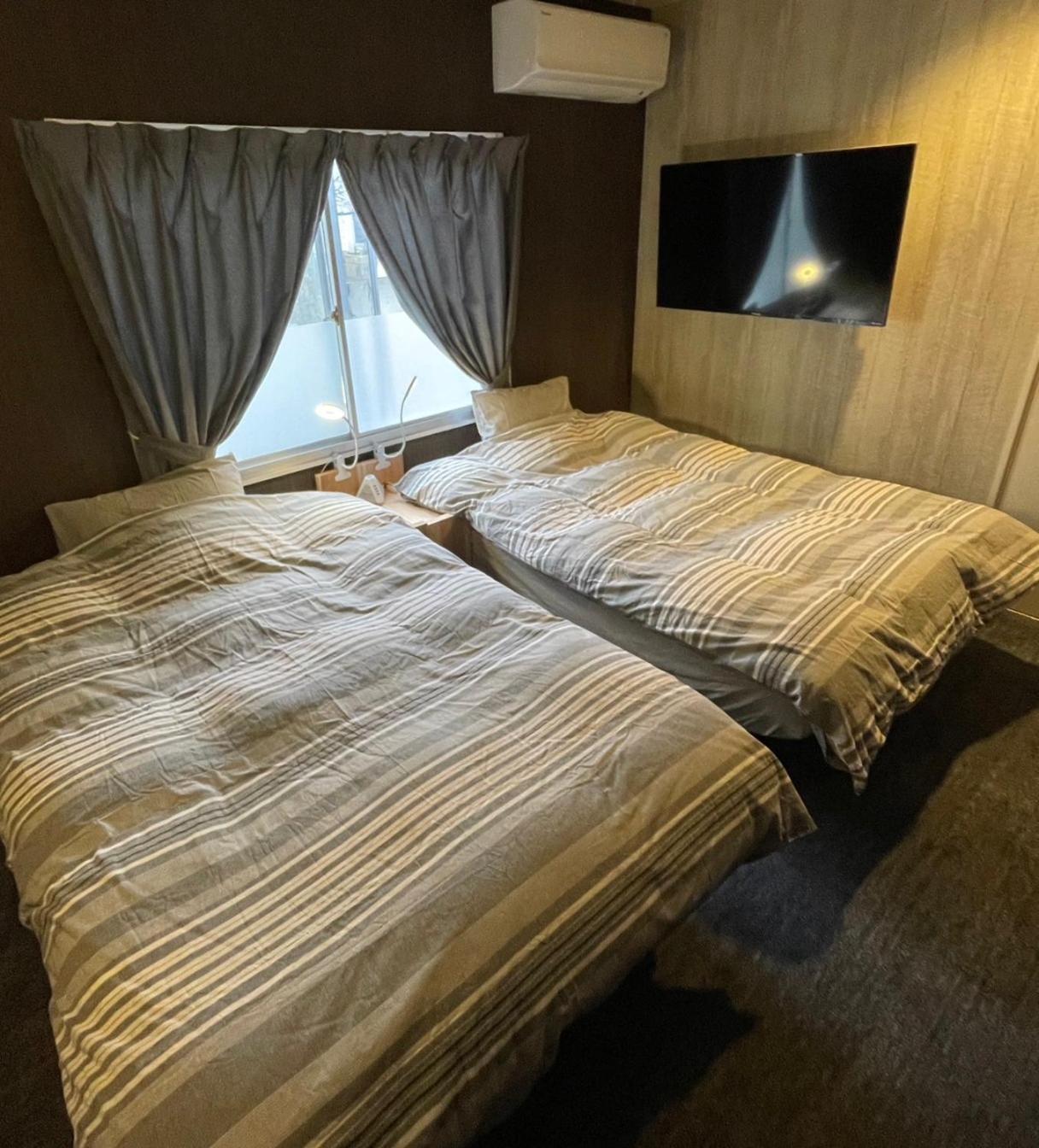 Deluxe Twin Room photo 2