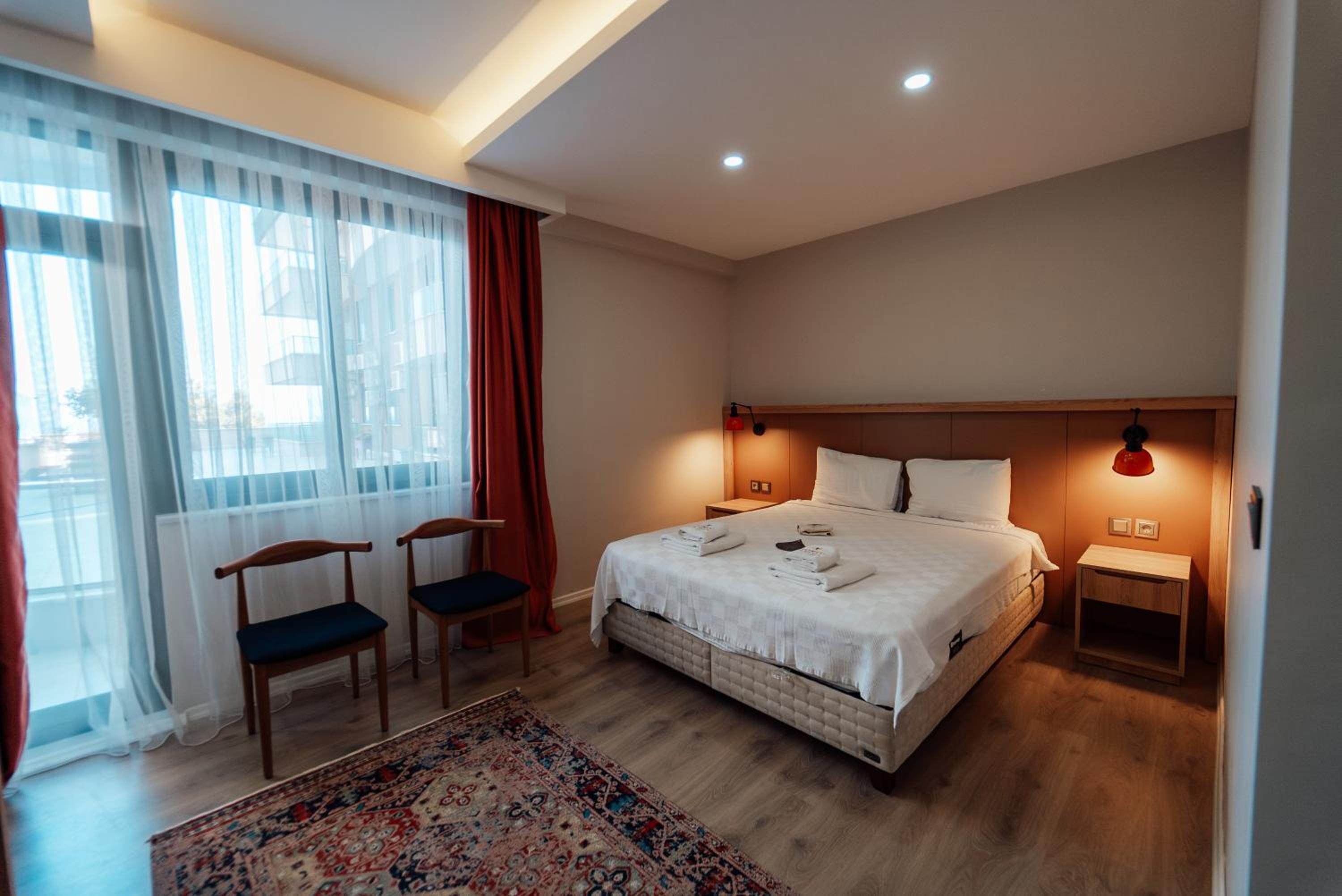 Standard Double or Twin Room - Photo 1