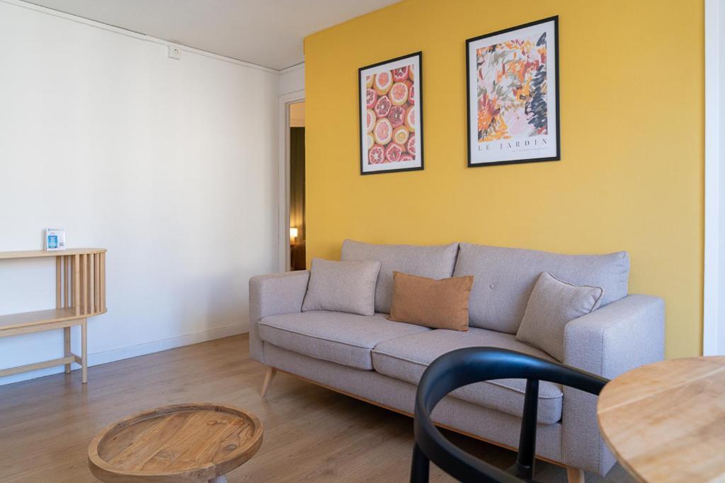 Two-Bedroom Apartment photo 3