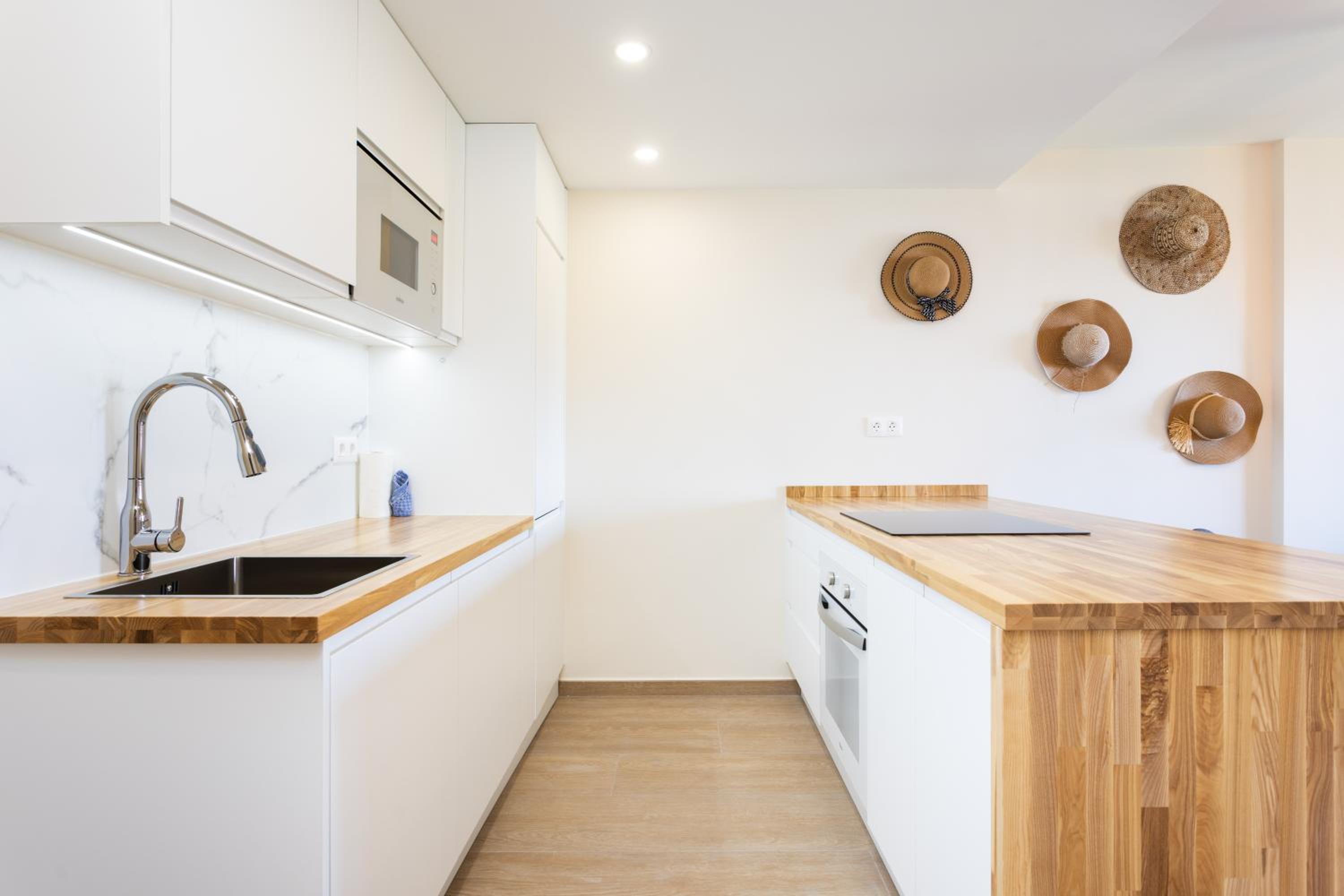 Apartment - Photo 17