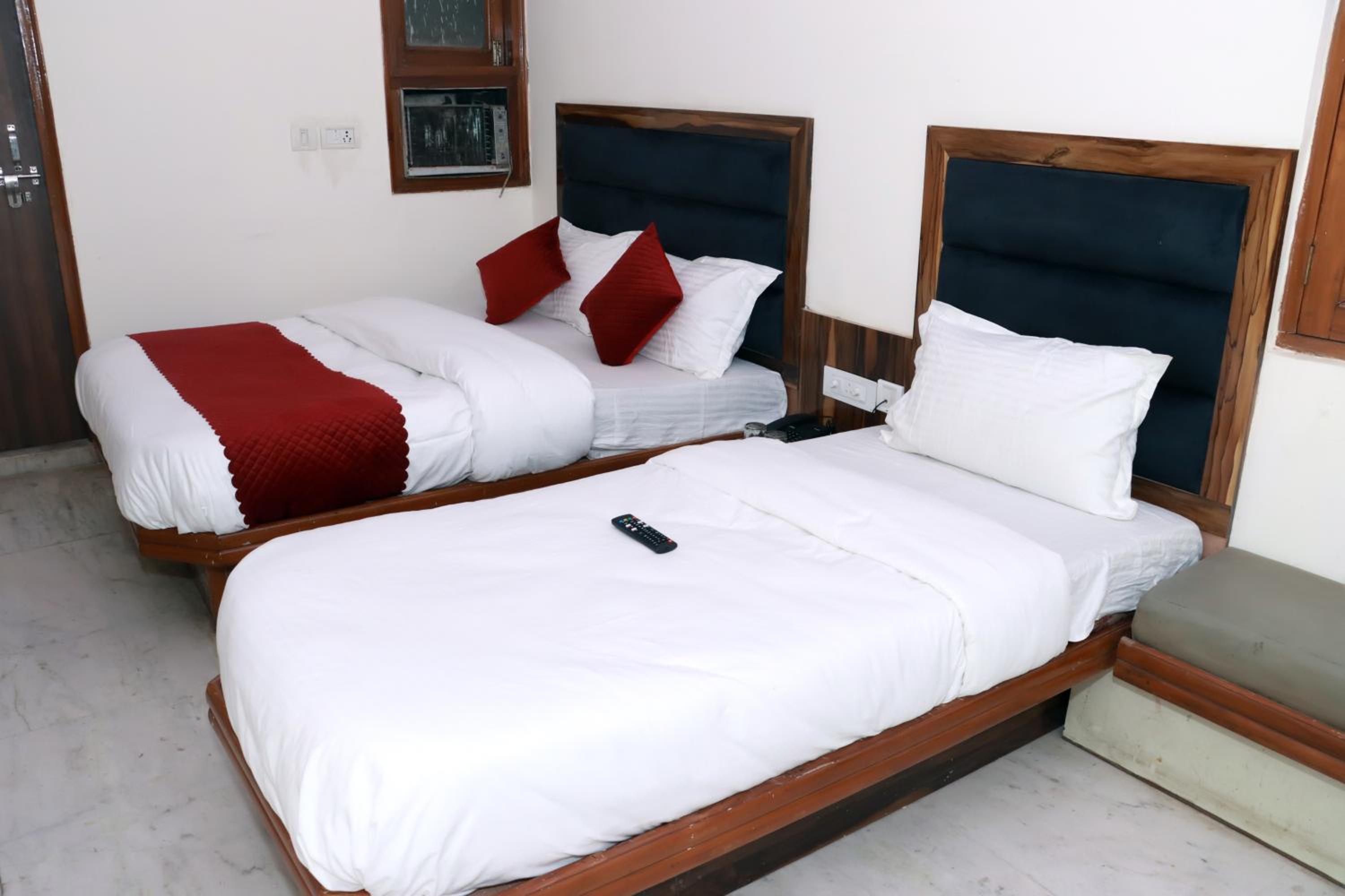 Deluxe Triple Room - Photo 6