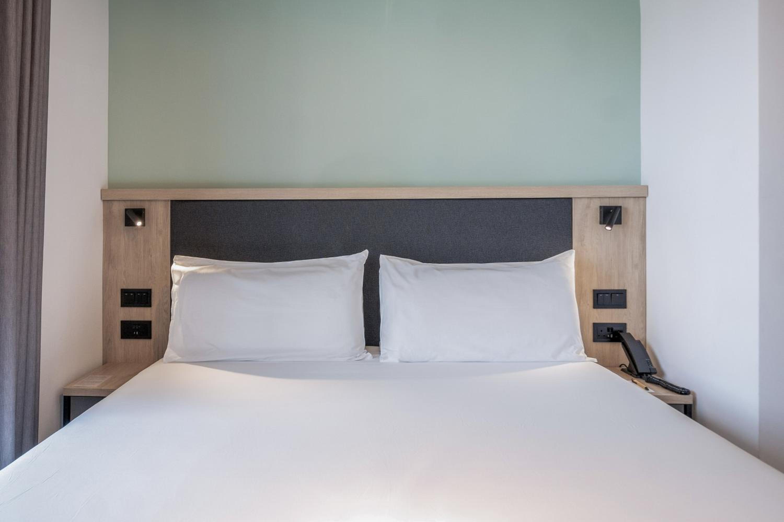 Standard Connected Room