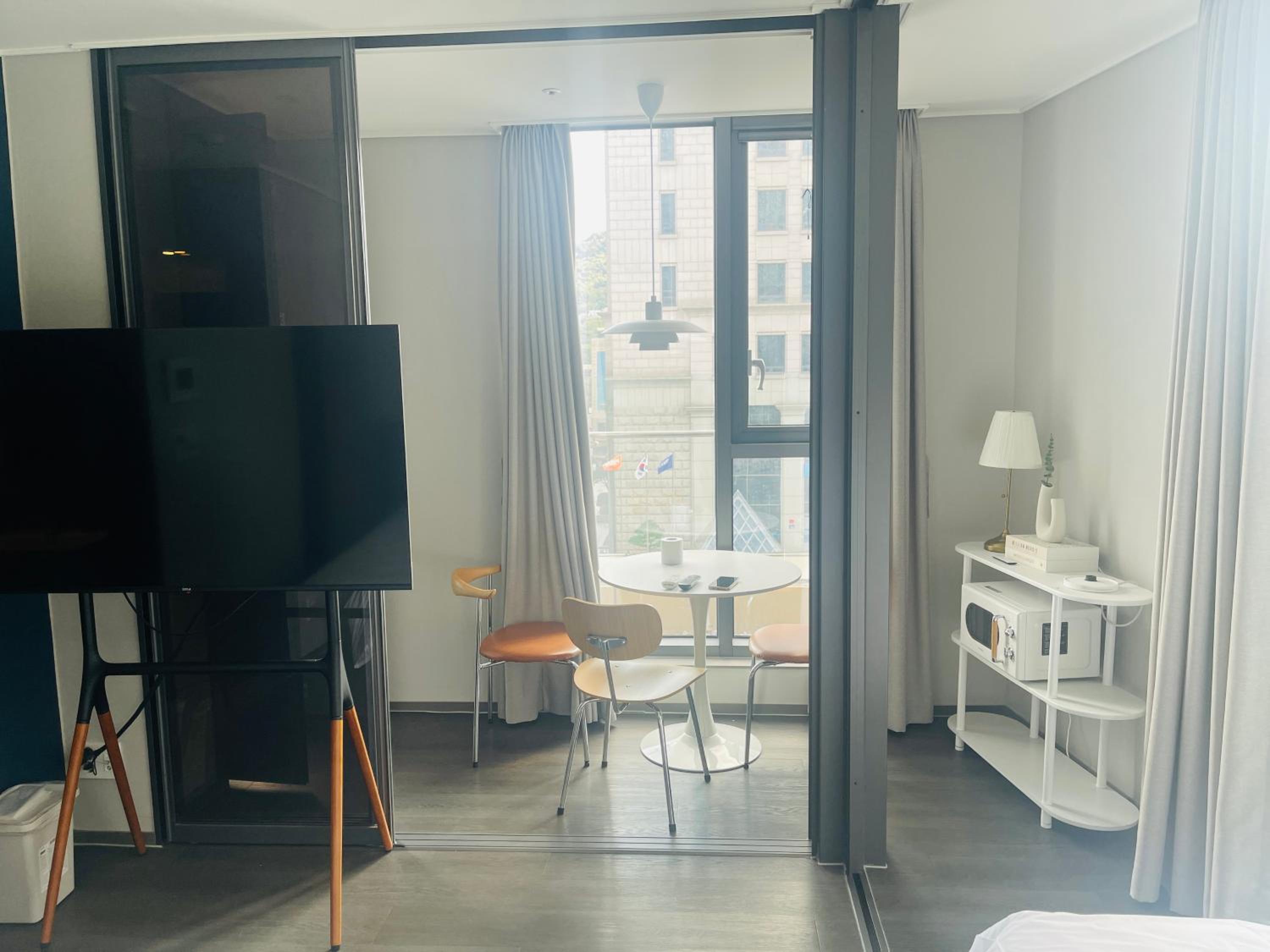 Large Twin Room