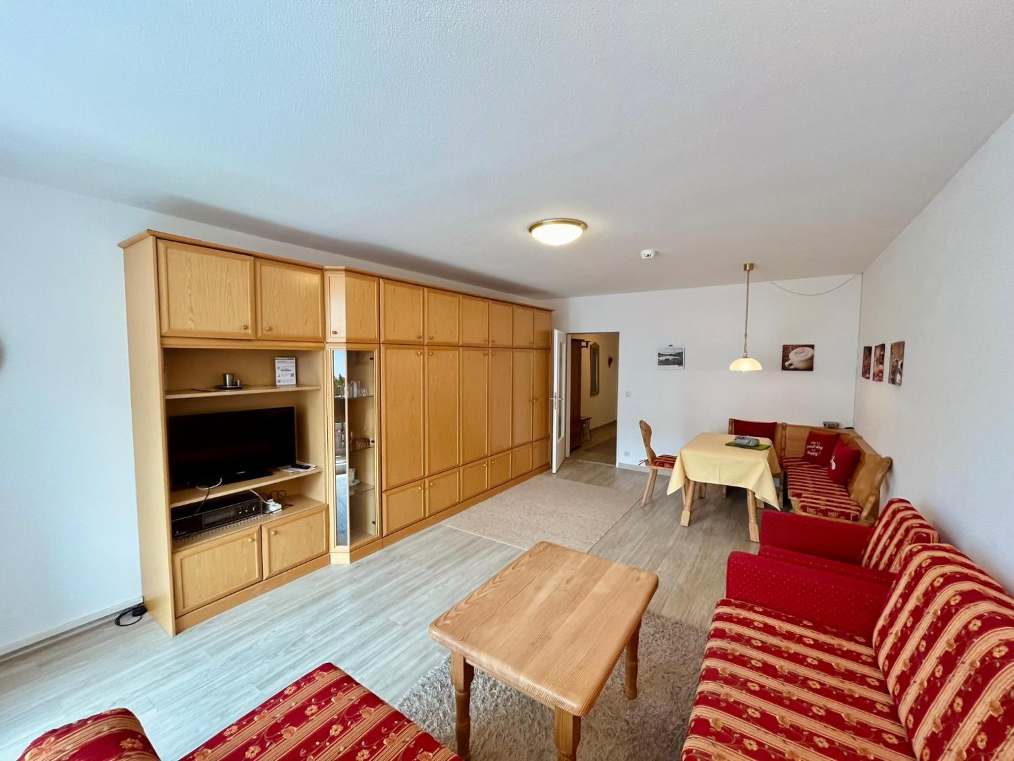 Studio Apartment photo 1