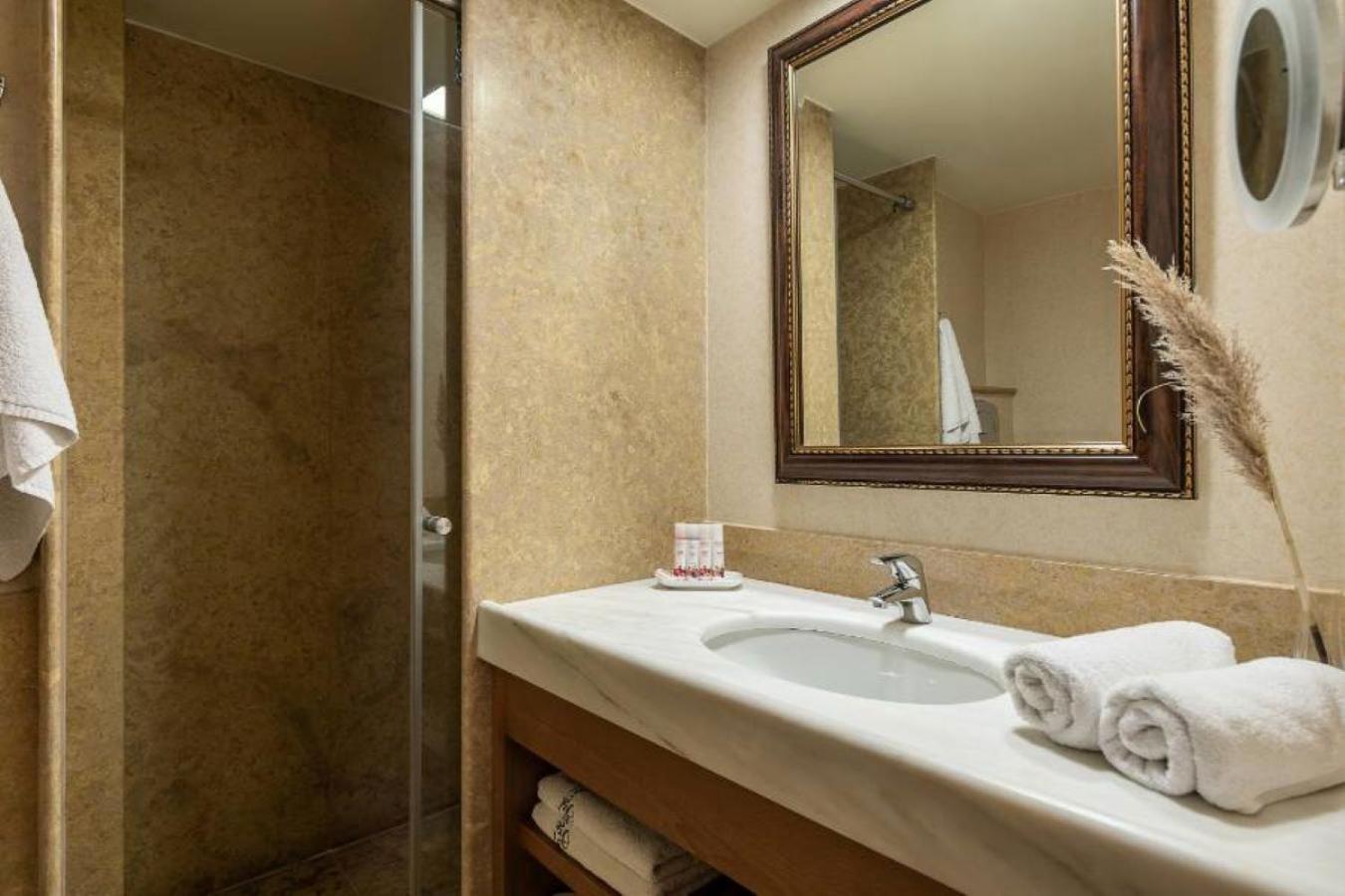 Inland View Room - Photo 6