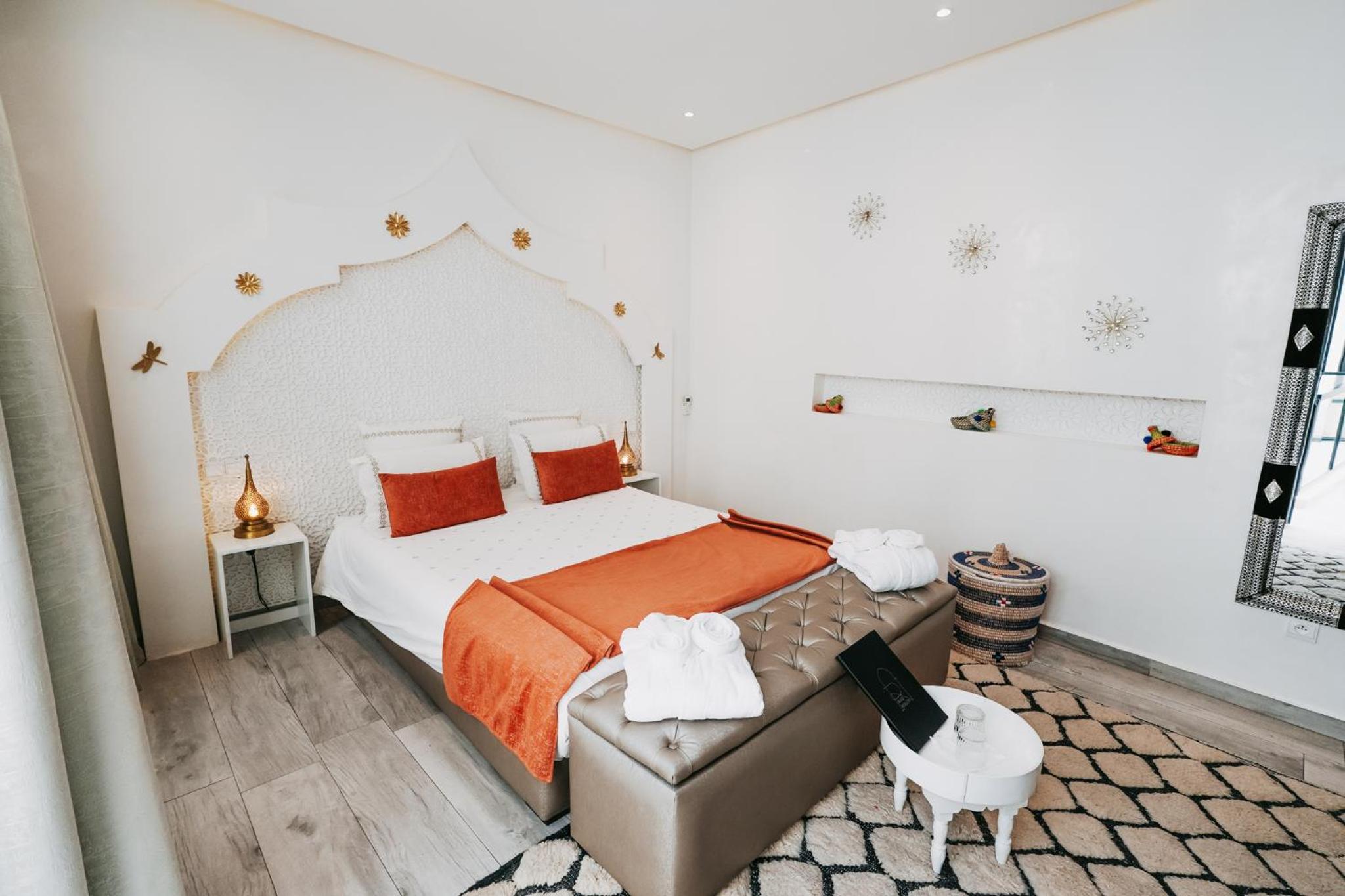 Double Room - Photo 6