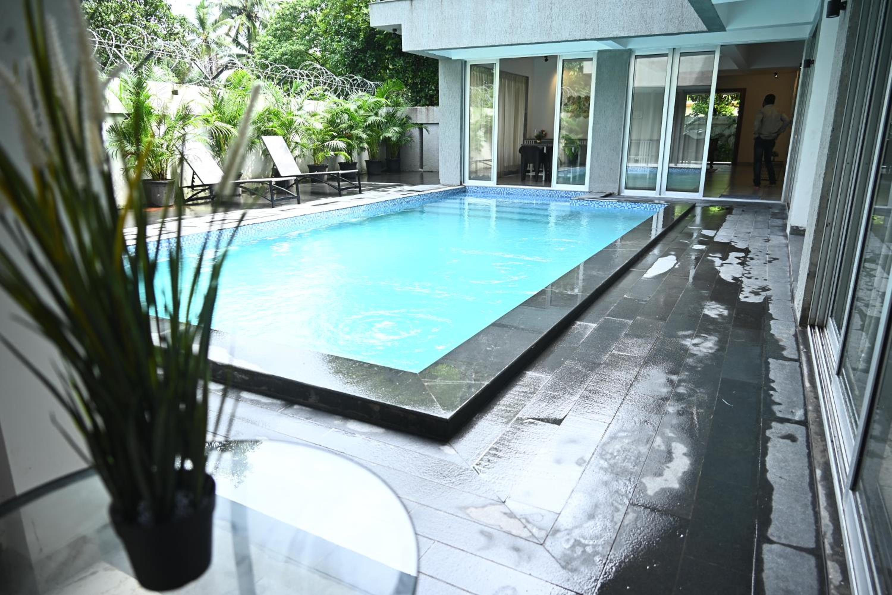 Villa photo 3
