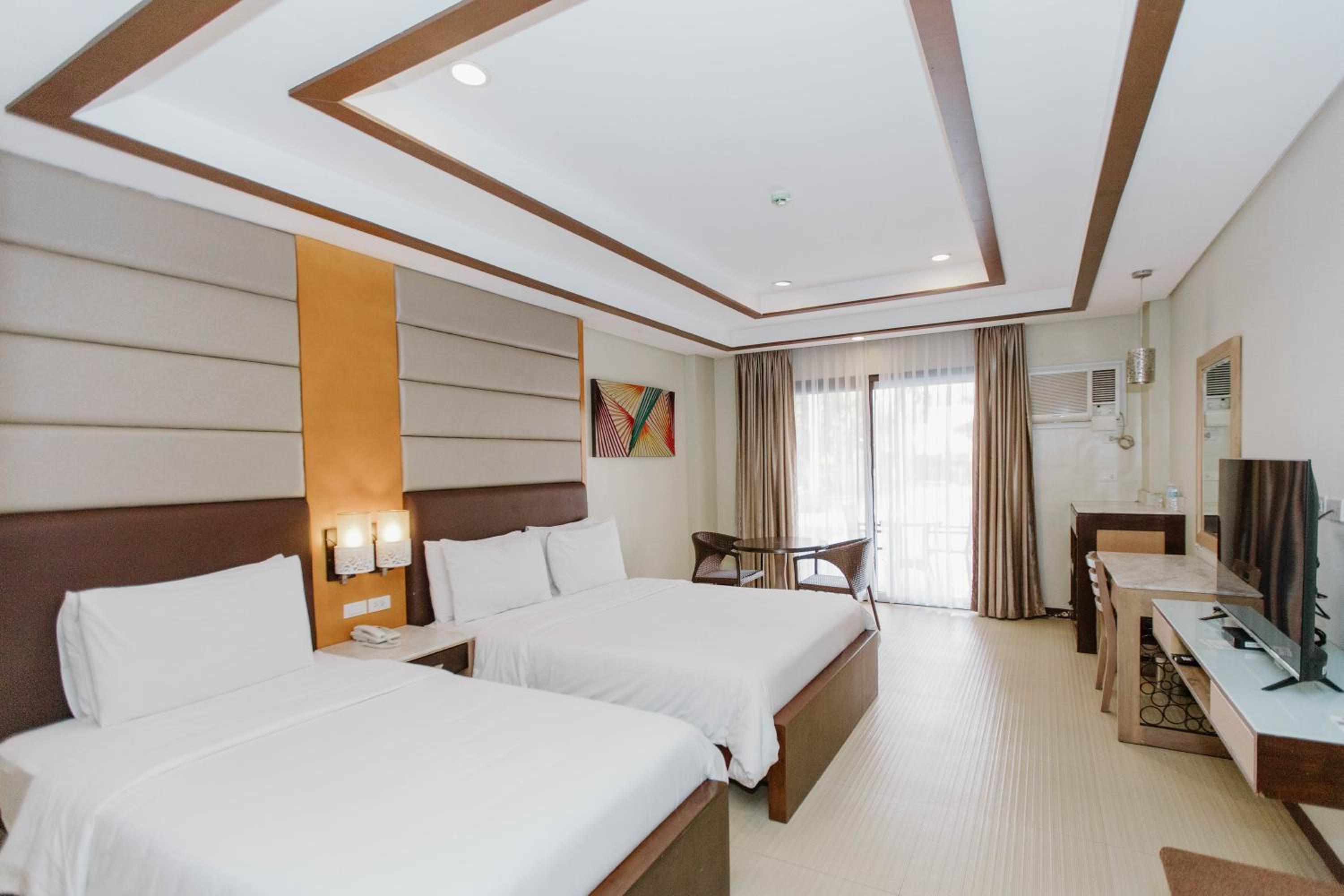 Standard Twin Room - Photo 3