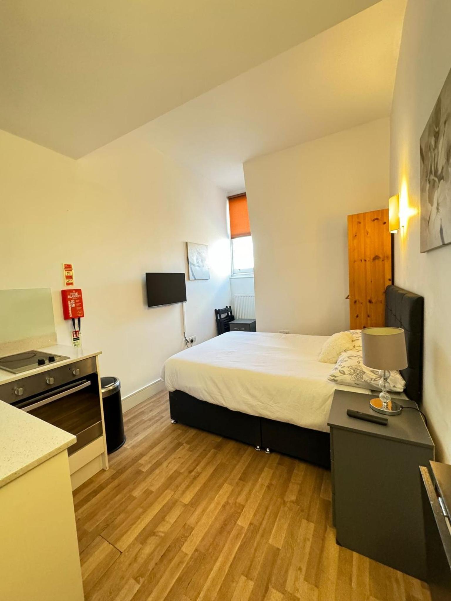 One-Bedroom Suite