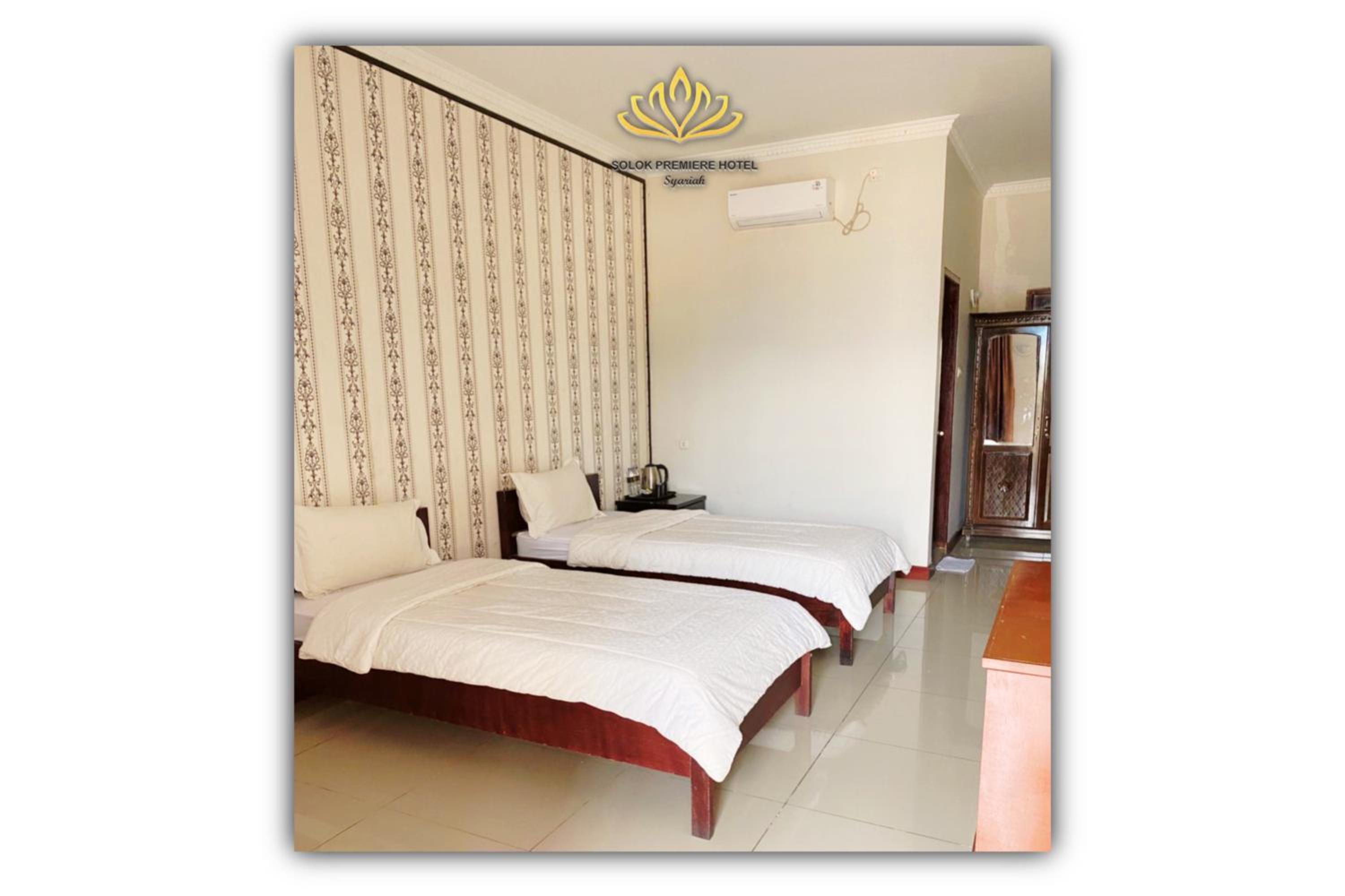 Deluxe Twin Room photo 3