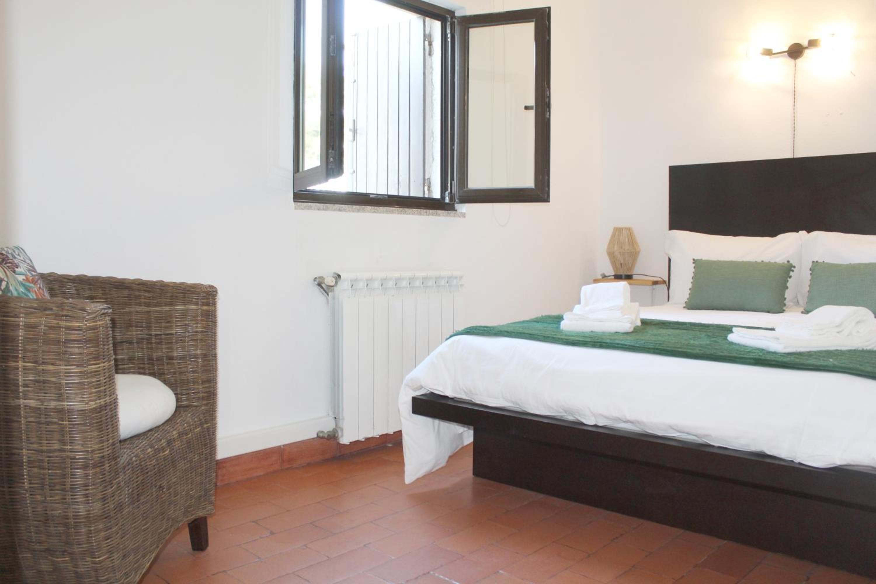 Three-Bedroom House photo 2