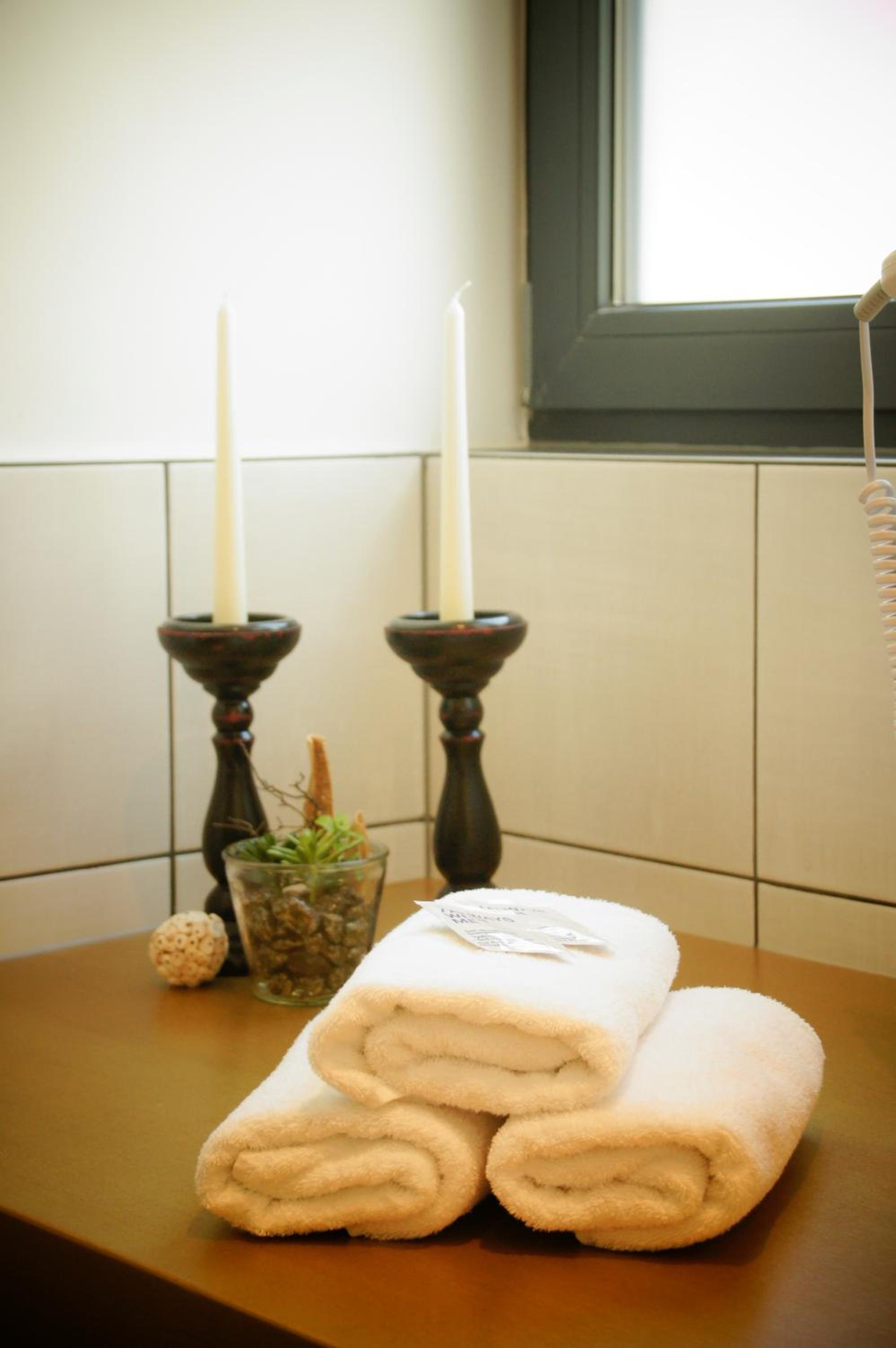 Double Room with Terrace - Photo 2