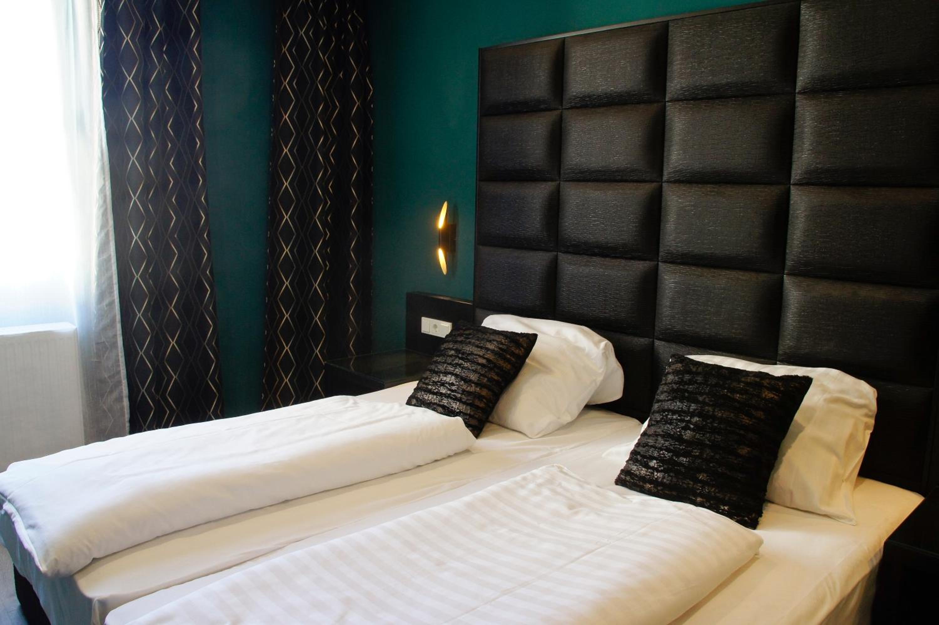 Double Room with Terrace - Photo 1