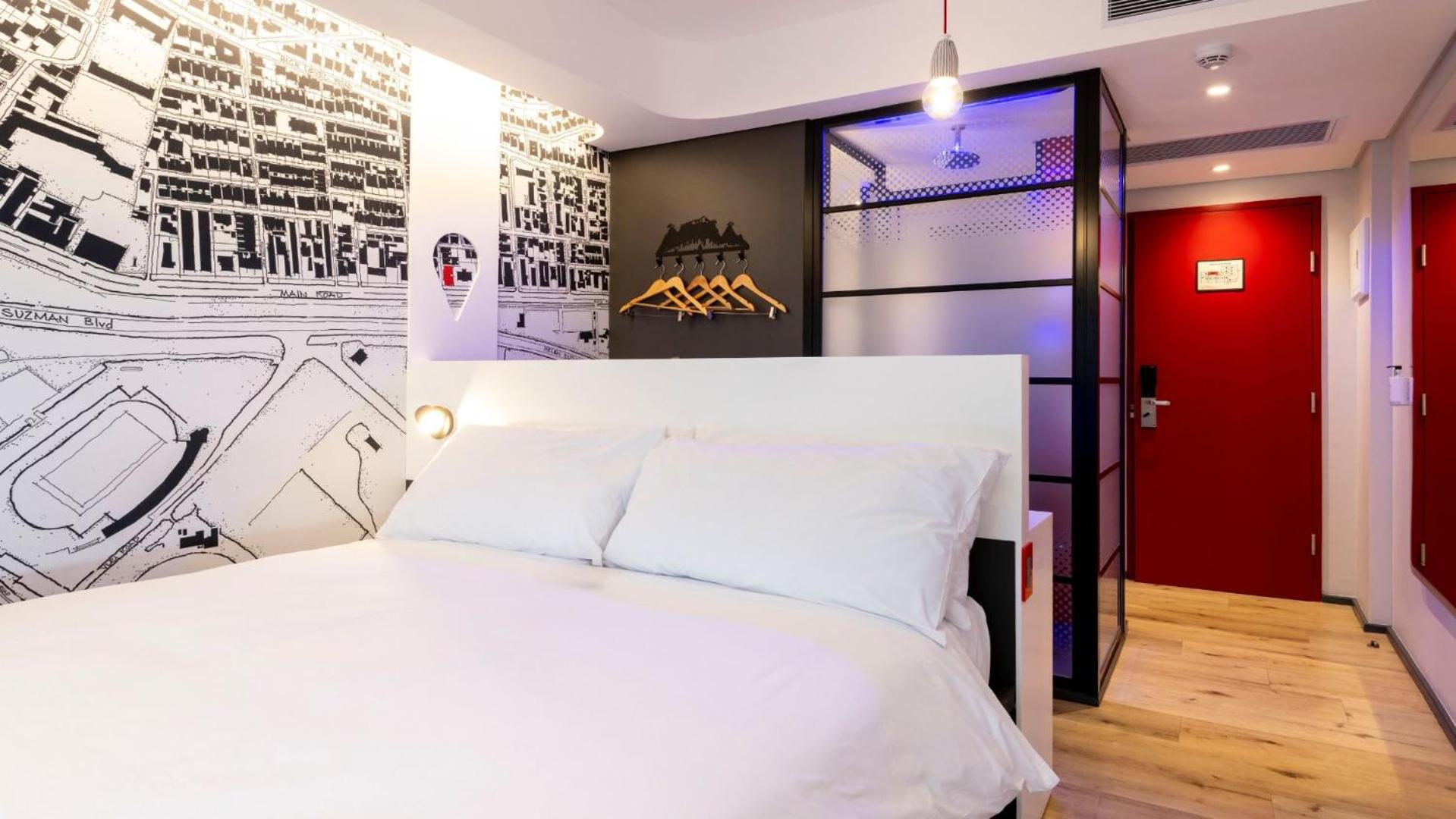Executive Double Room - Photo 13