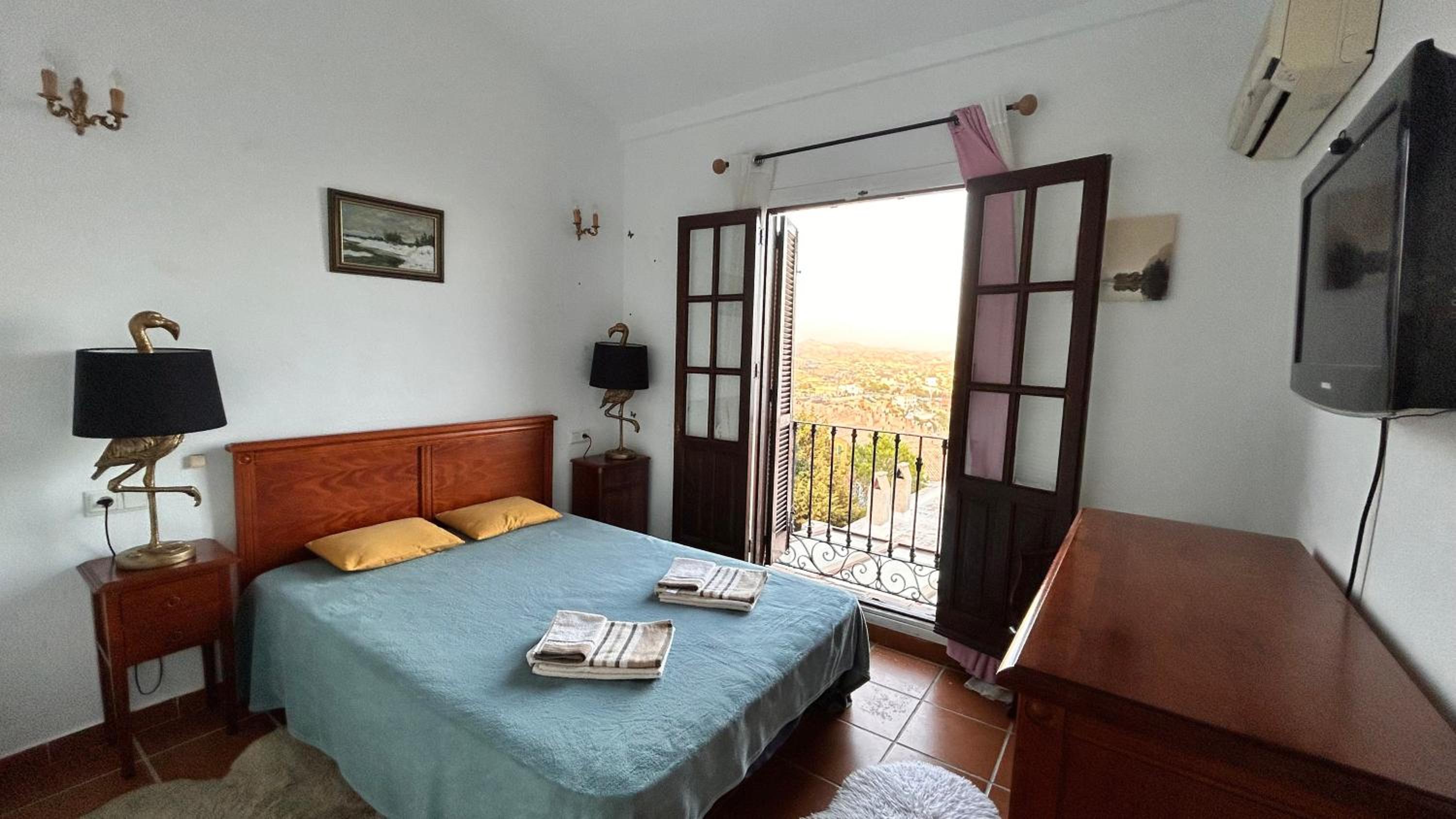 Habitación Doble con Balcón y Vista al Mar