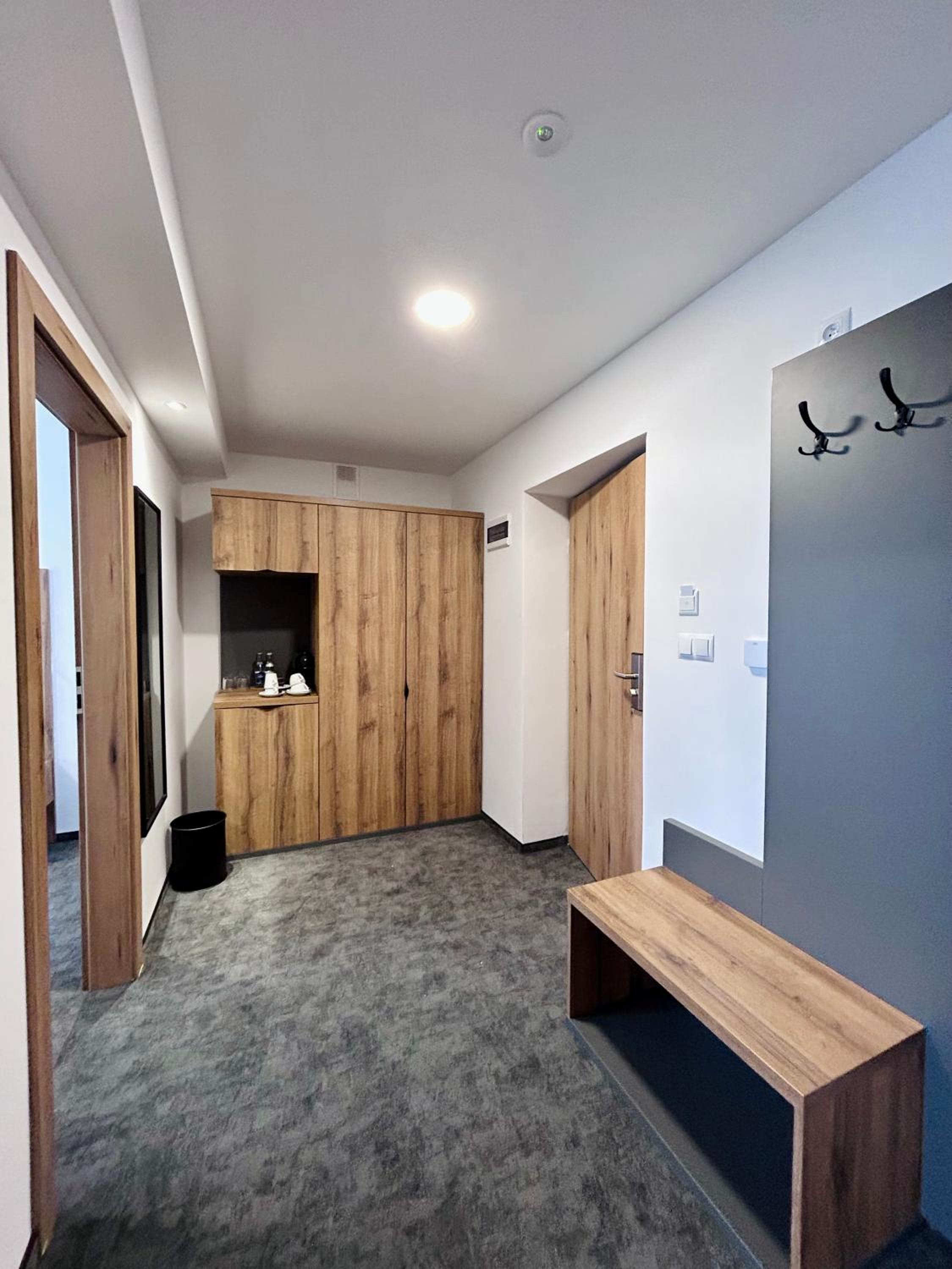 Superior Apartment with Balcony - Photo 3