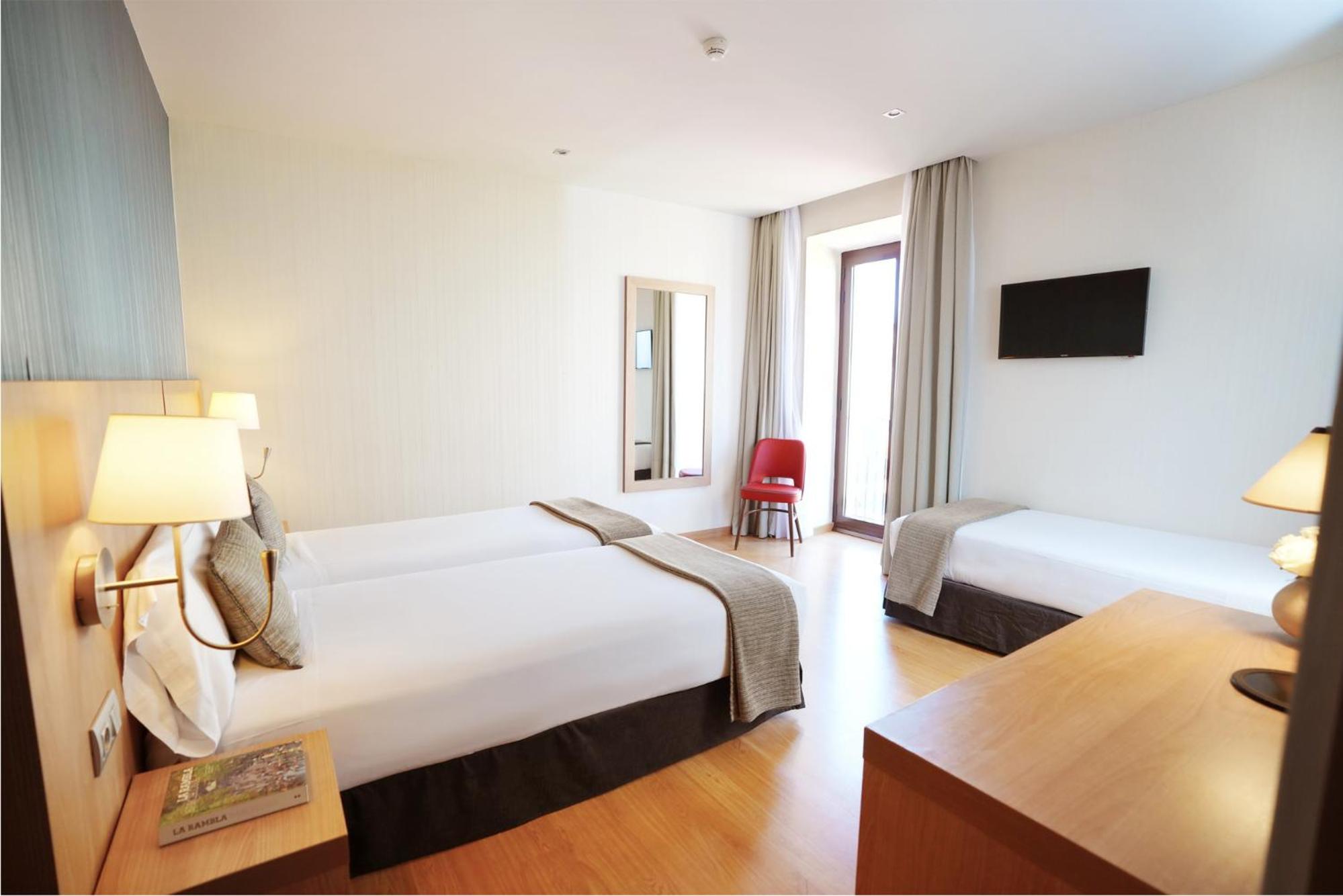 Triple Room photo 2
