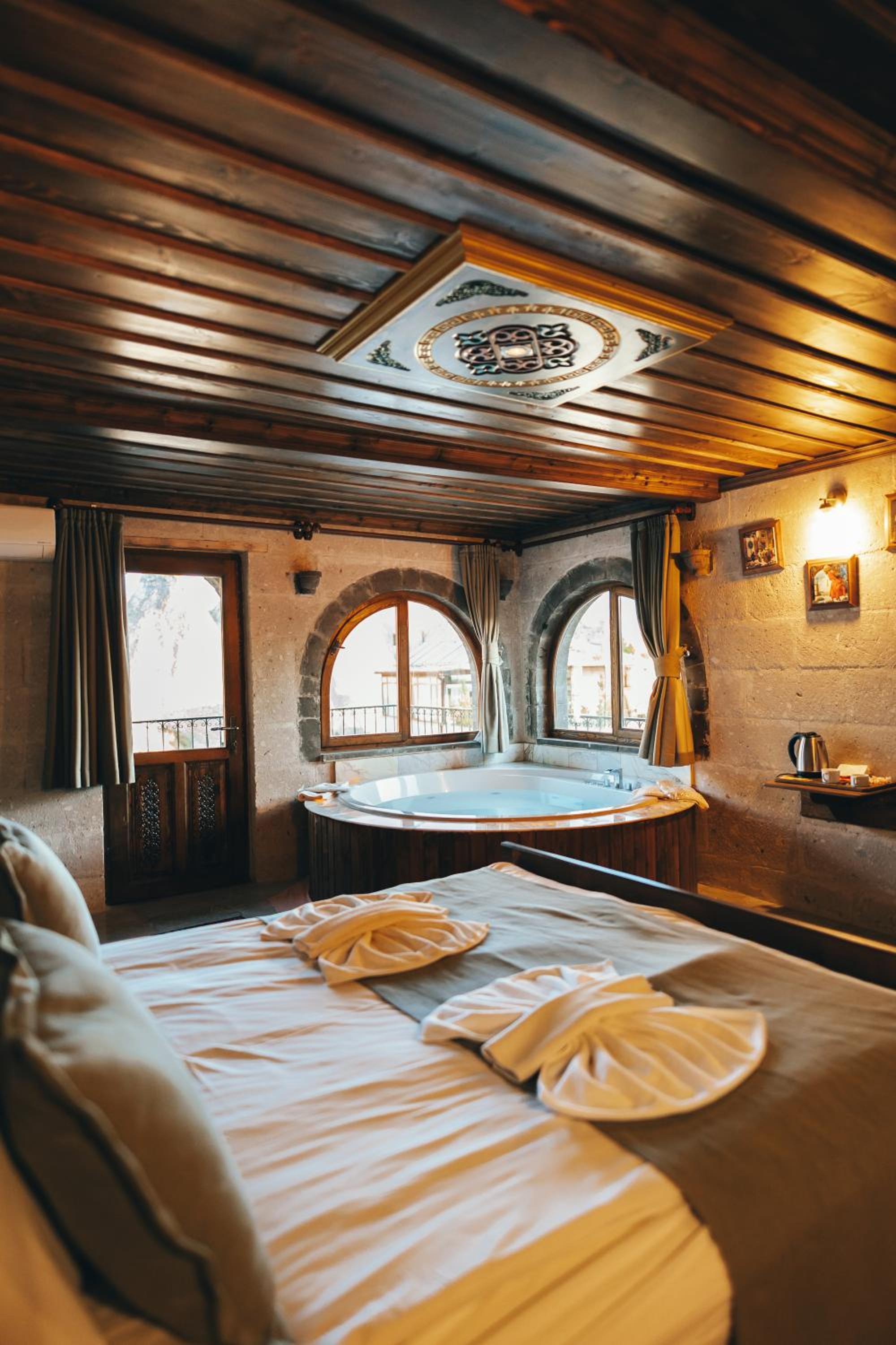 King Room with Balcony