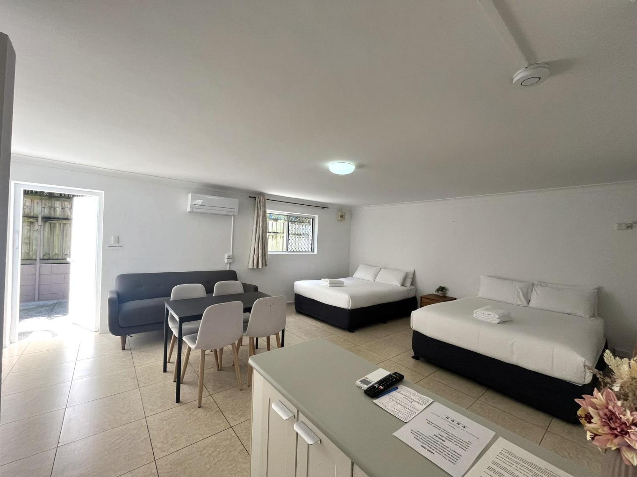 King Room - Photo 9