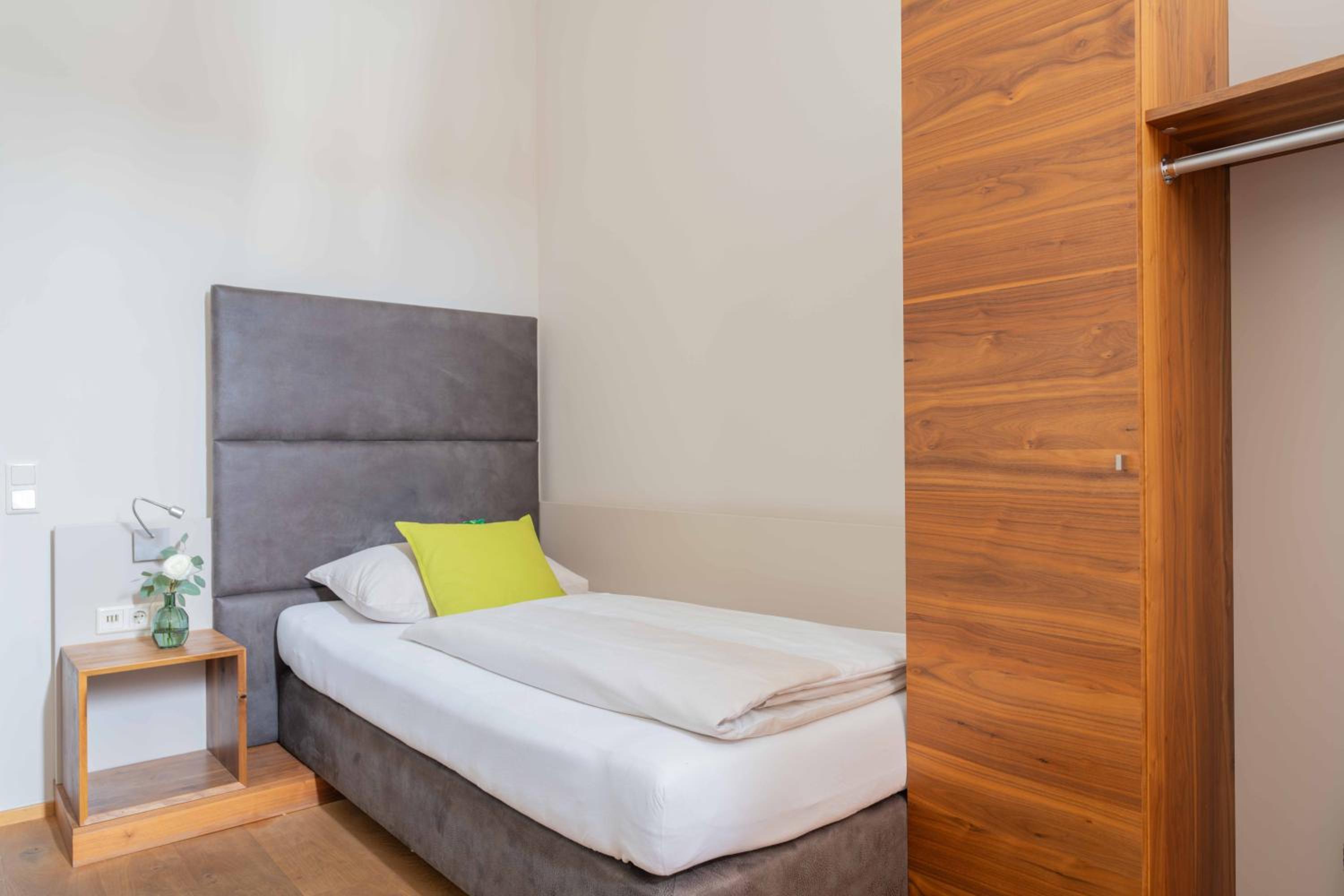 Single Room Standard