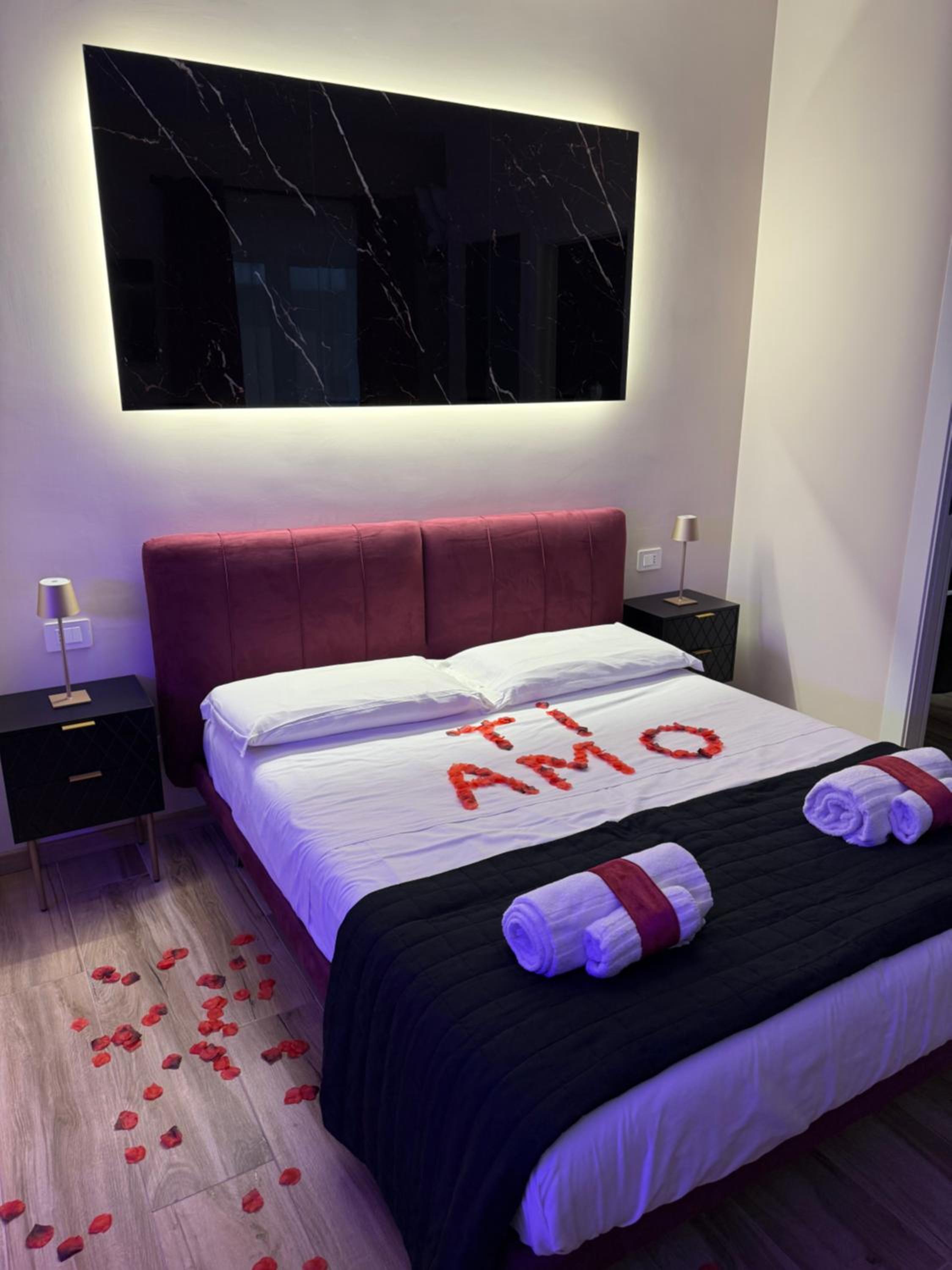 King Room with Spa Bath