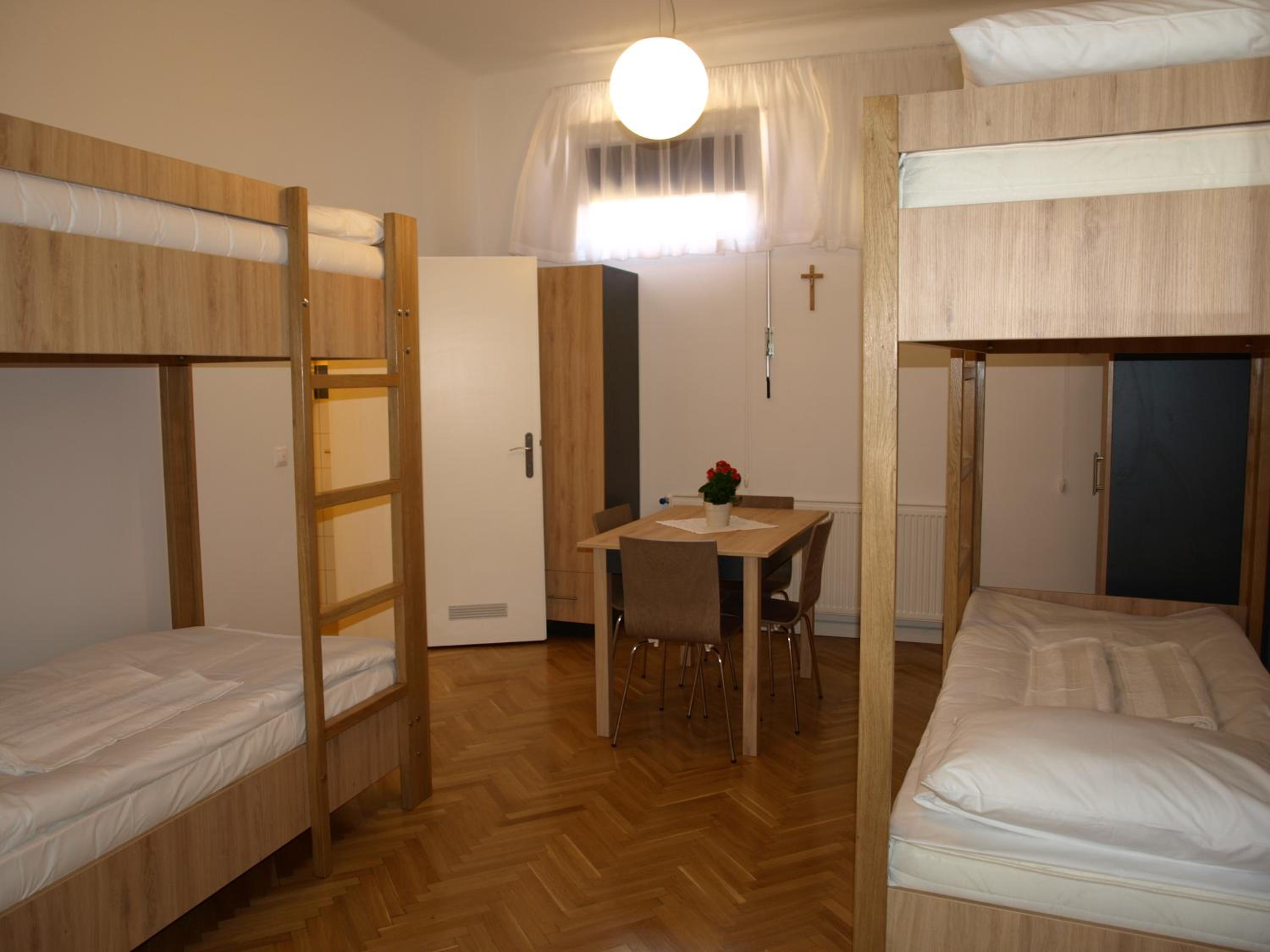 Quadruple Room with Bathroom photo 1