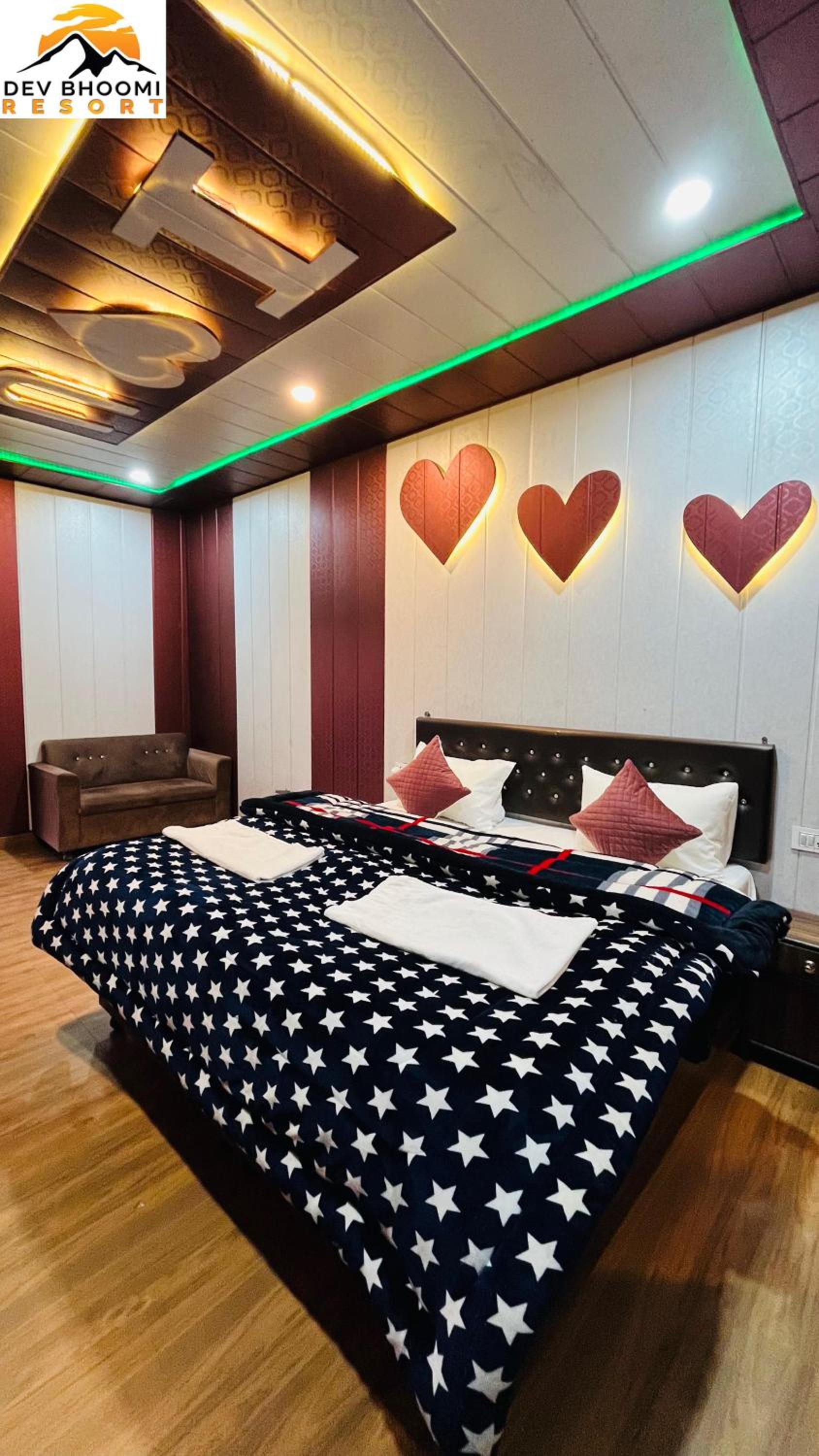 Superior Double or Twin Room with Mountain View photo 2