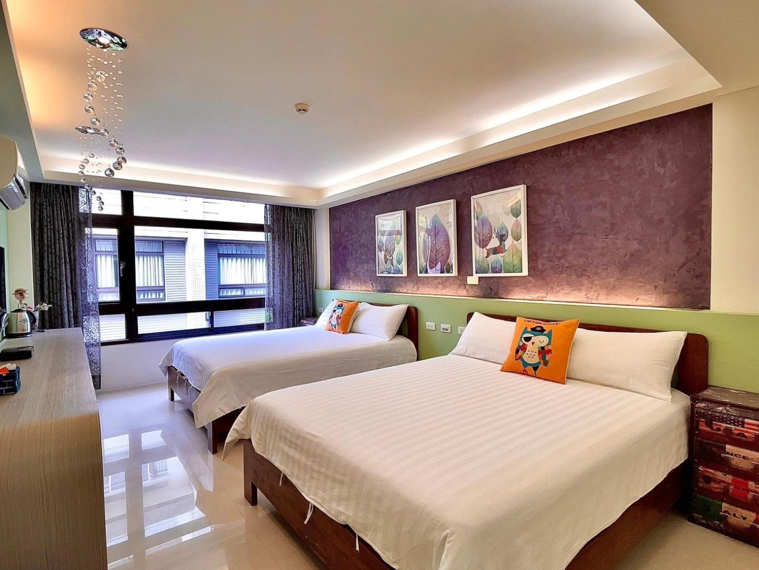 Quadruple Room with Private Bathroom photo 1