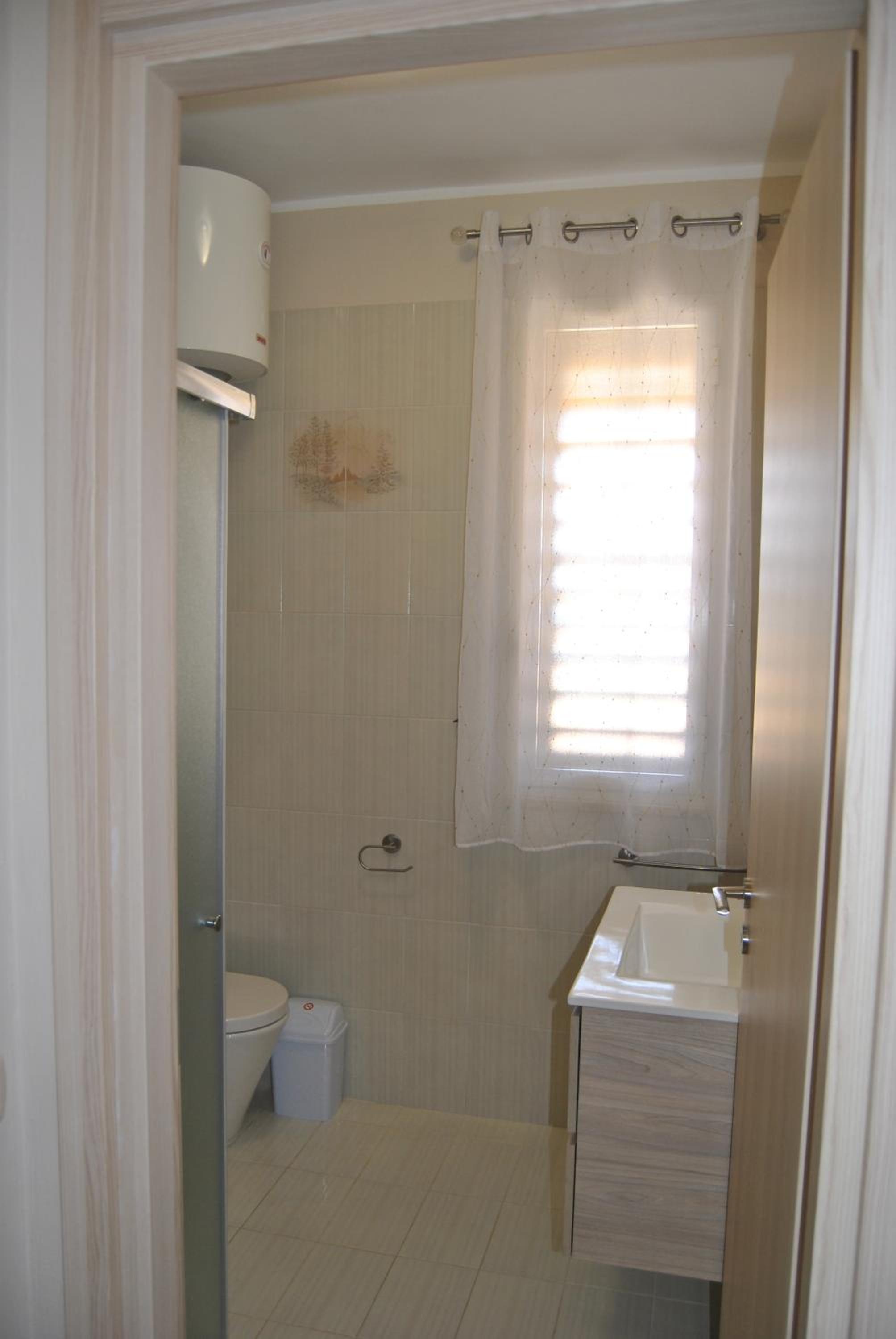 Two-Bedroom House photo 3