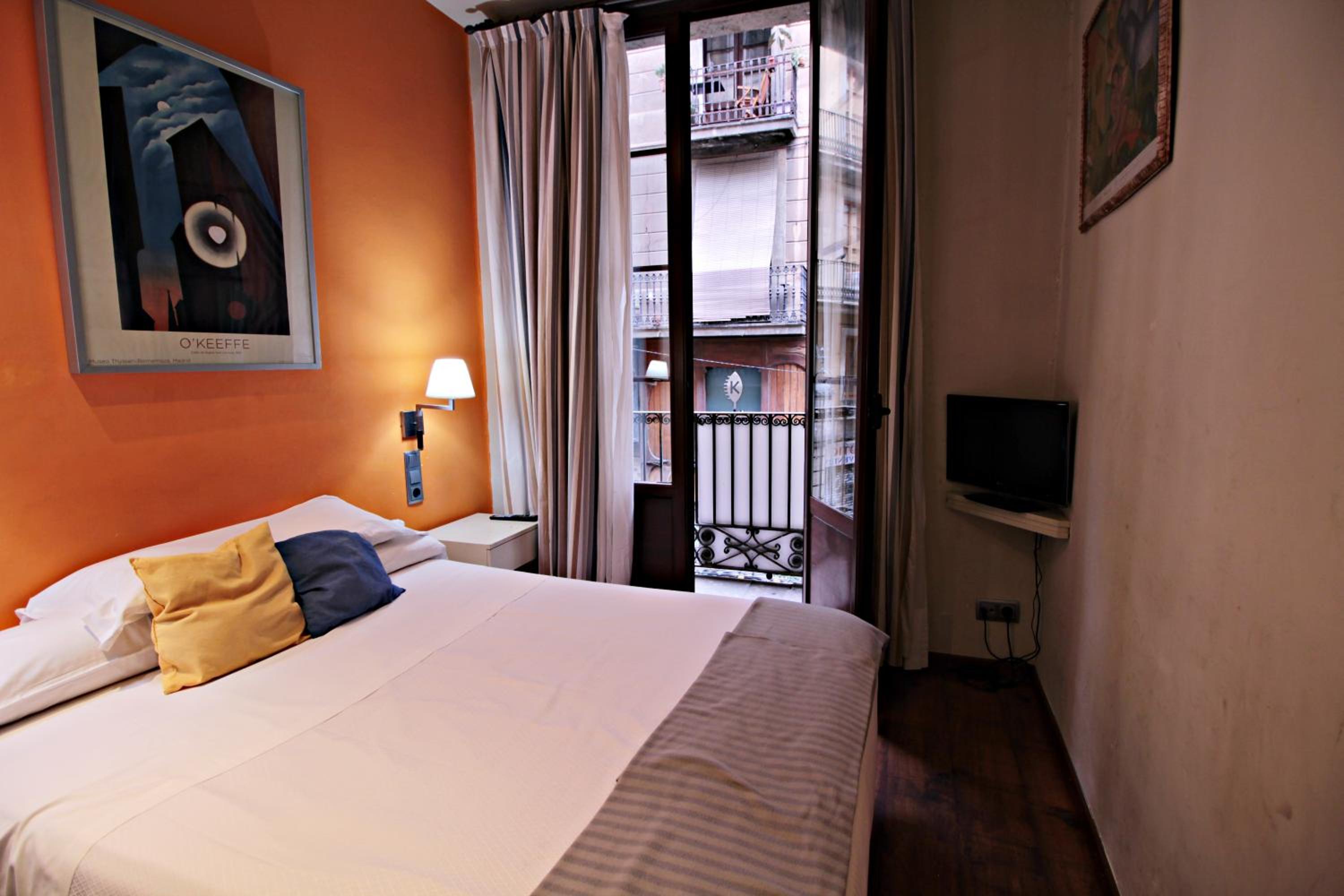 Double Room with Balcony photo 2